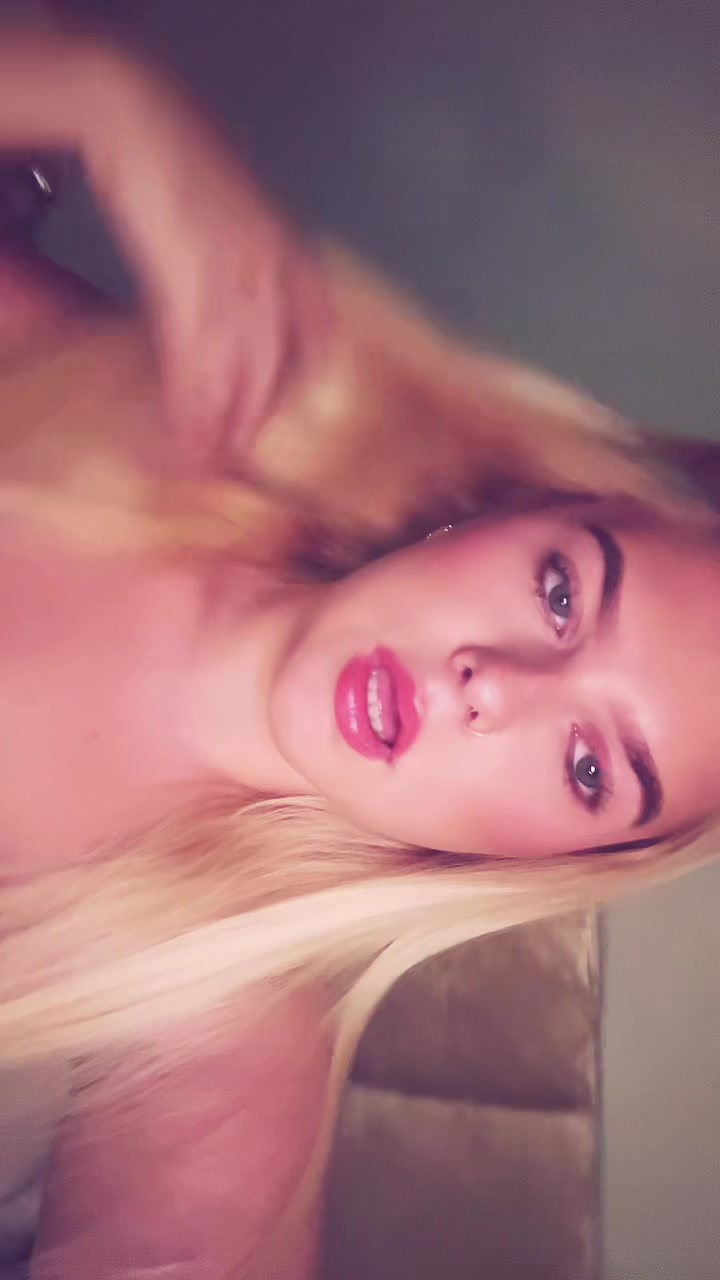 @Amielouise18