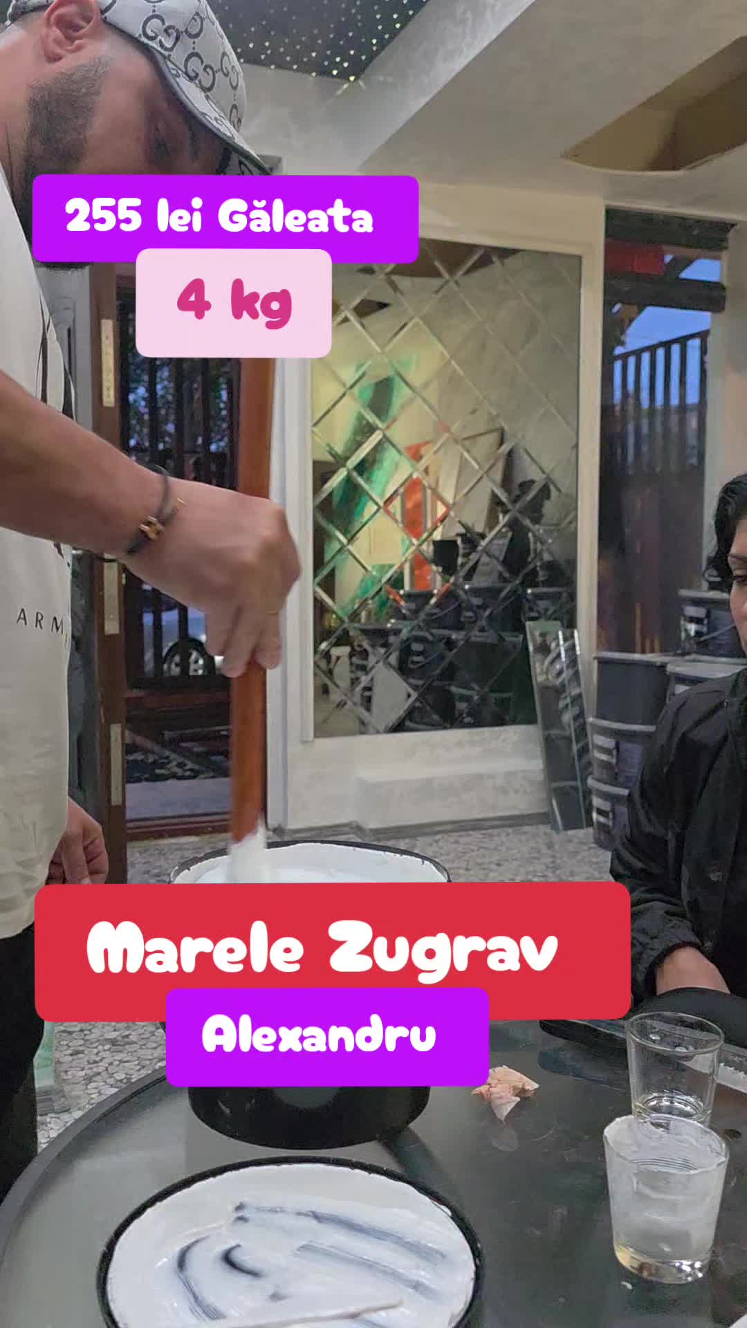 @OglindaVenetiana