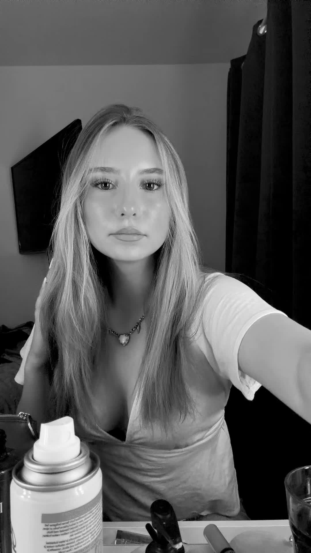 @hilda.stark