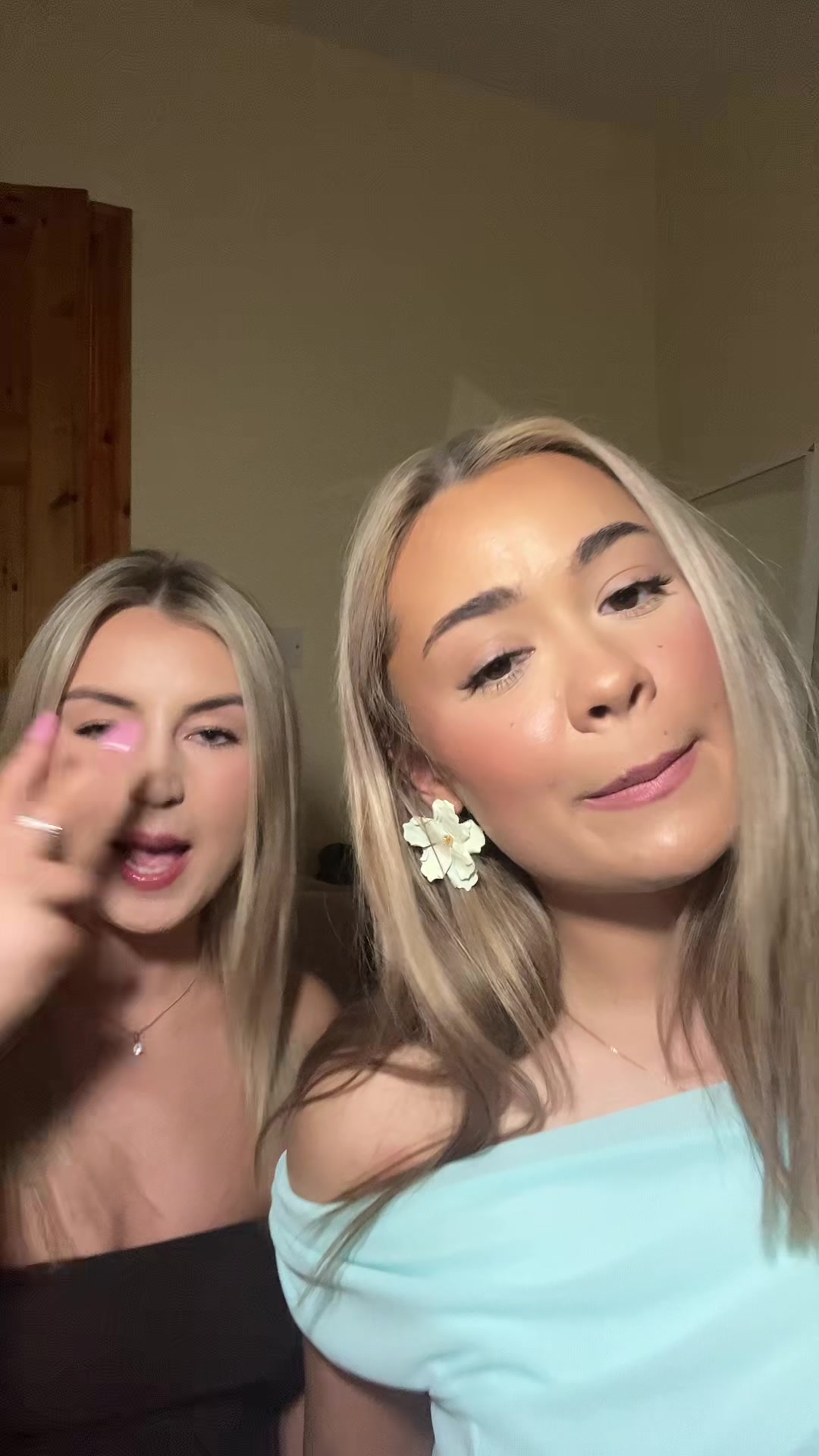 @nikolabanachh