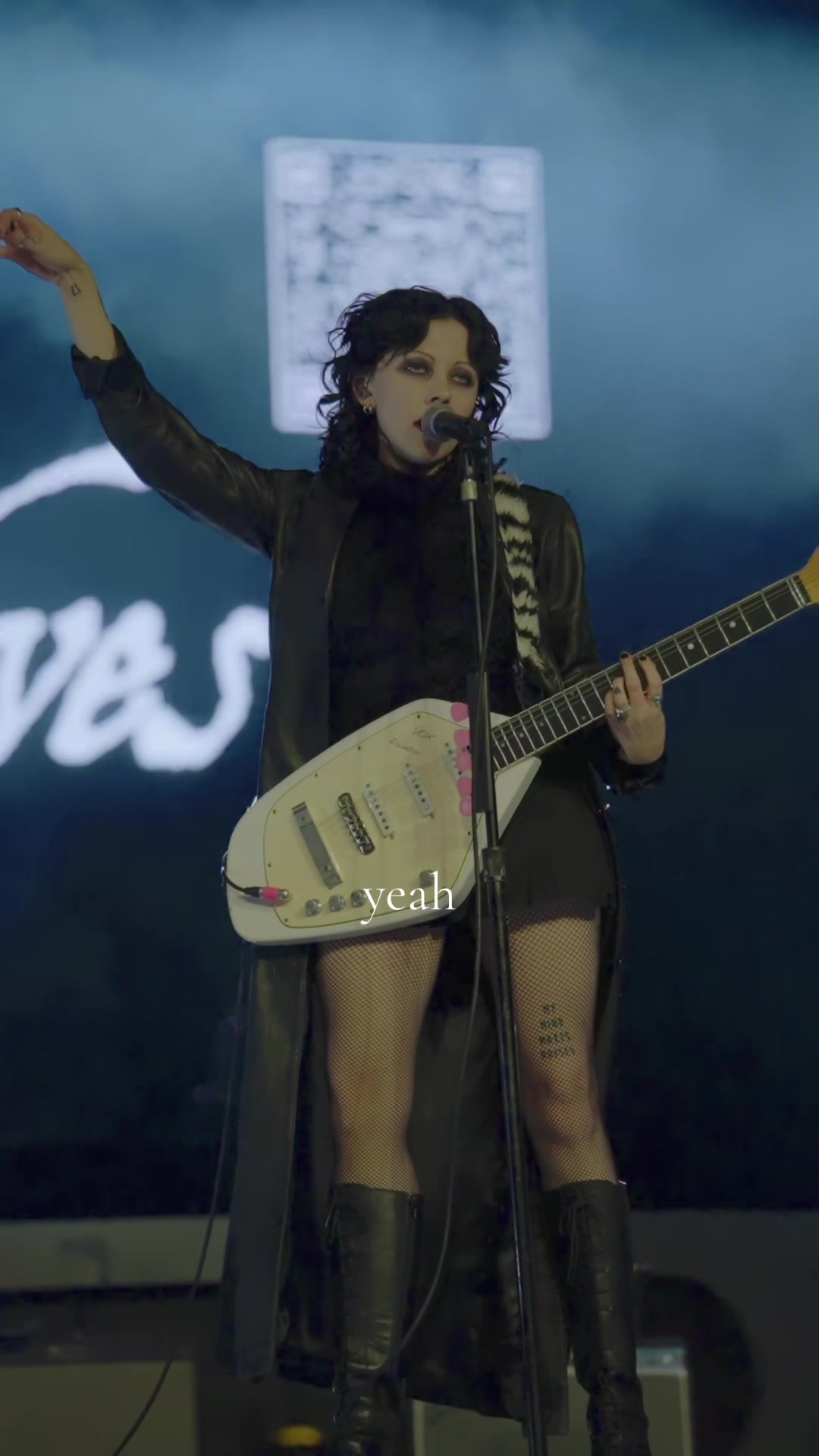 @Pale Waves