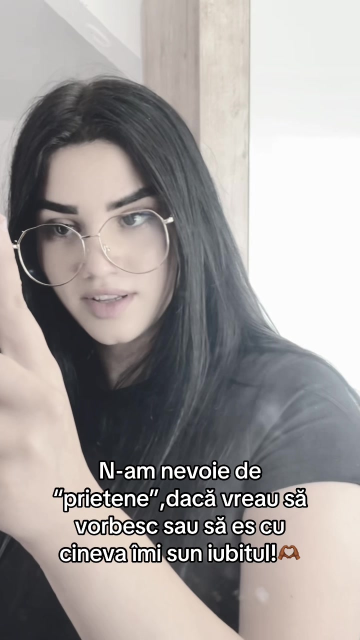 @b_denisa🫀🤍