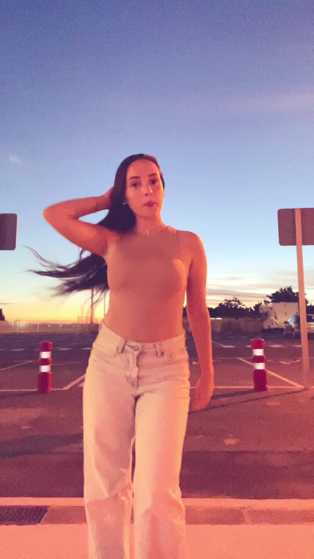 @𝑯𝒙𝒓𝒙𝒃𝒊𝒊