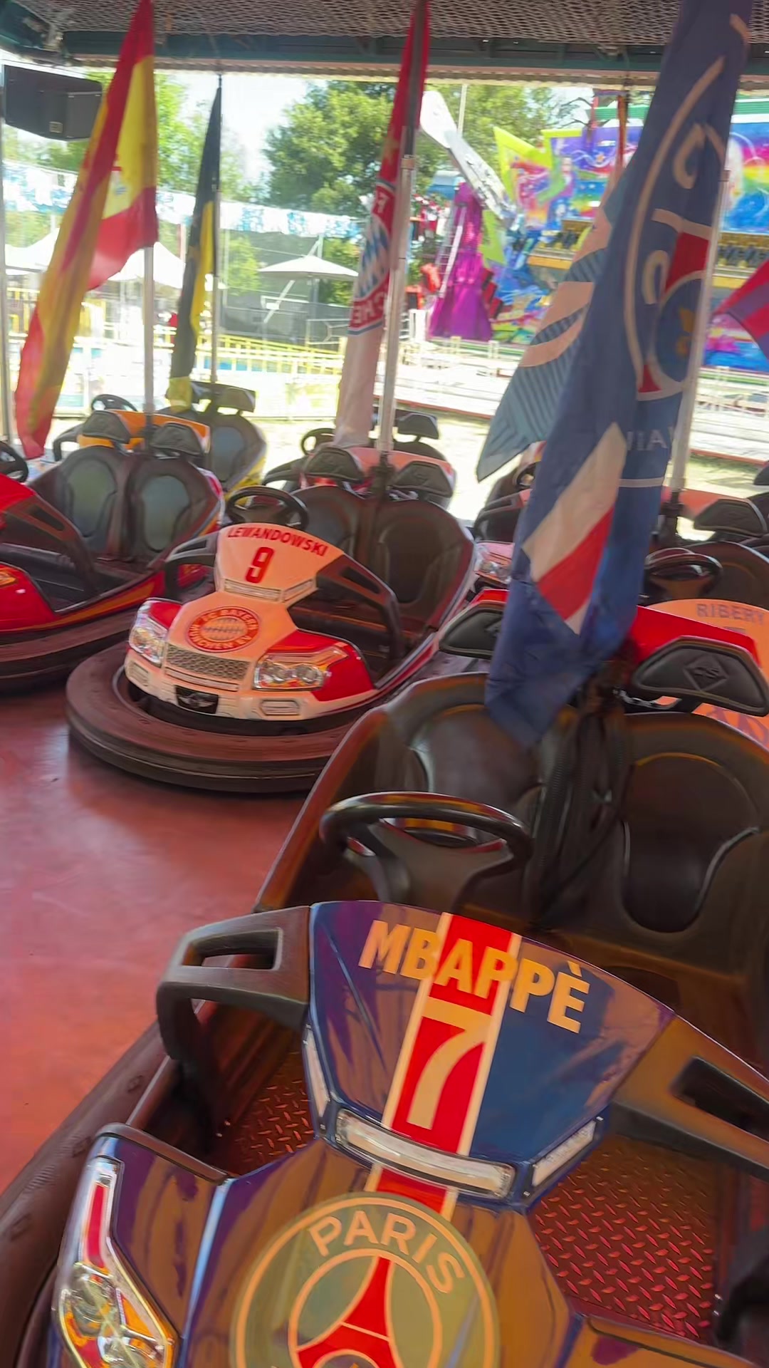@🎠Bourquin_Lunapark🎡