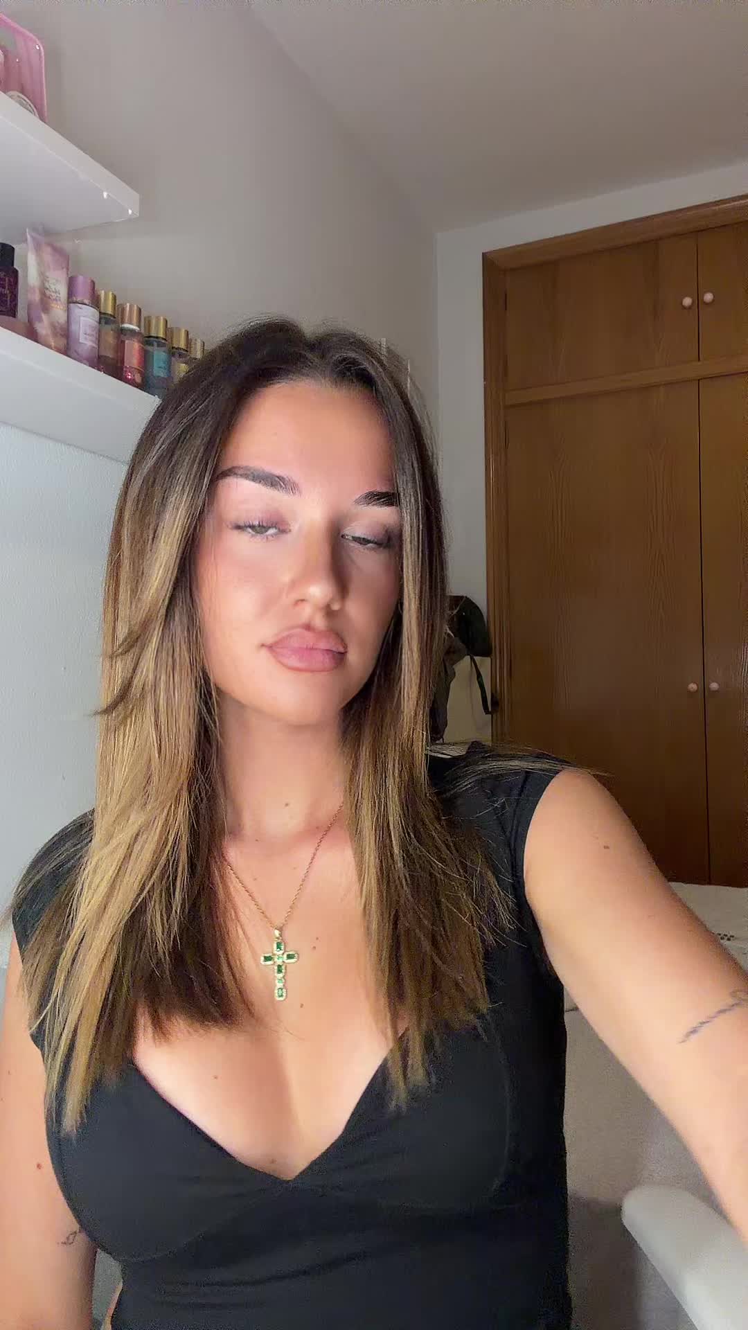@Laura