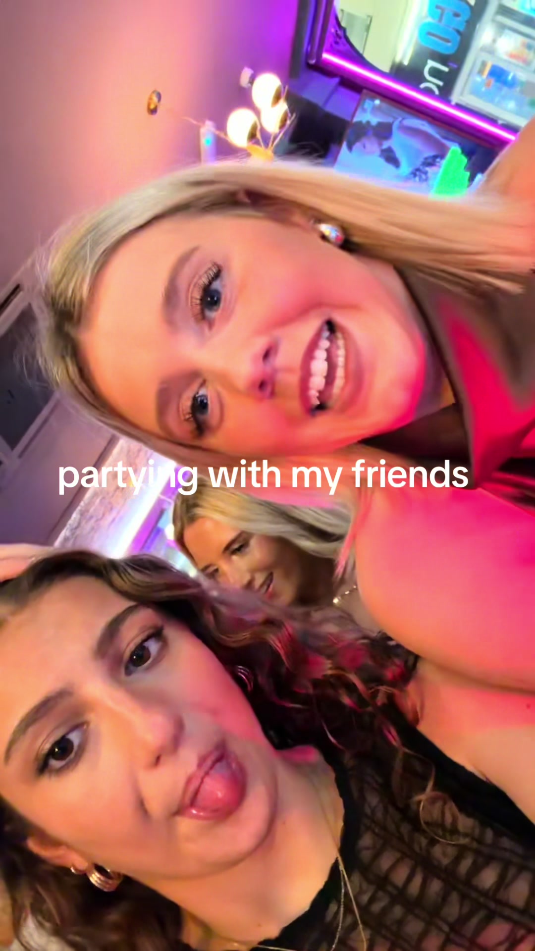 @lo