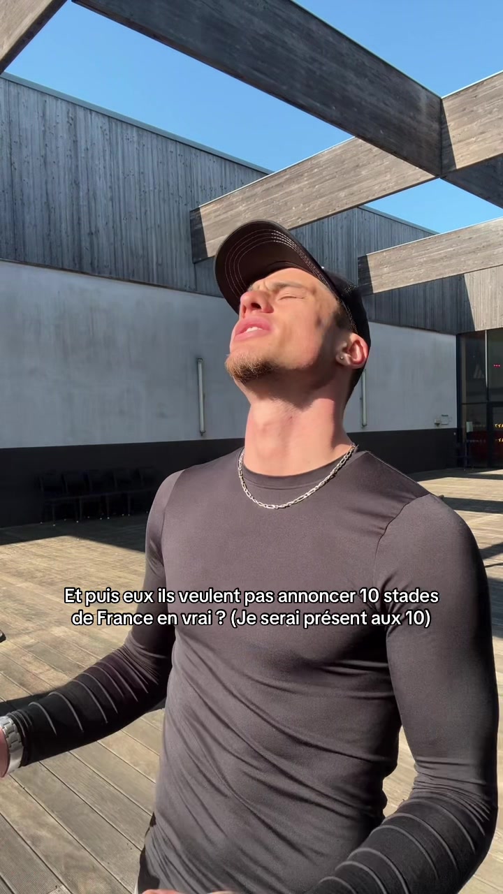 @Hugo