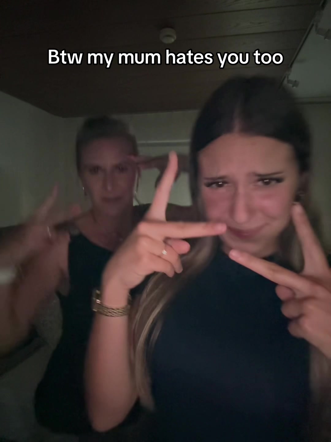 @𝐀