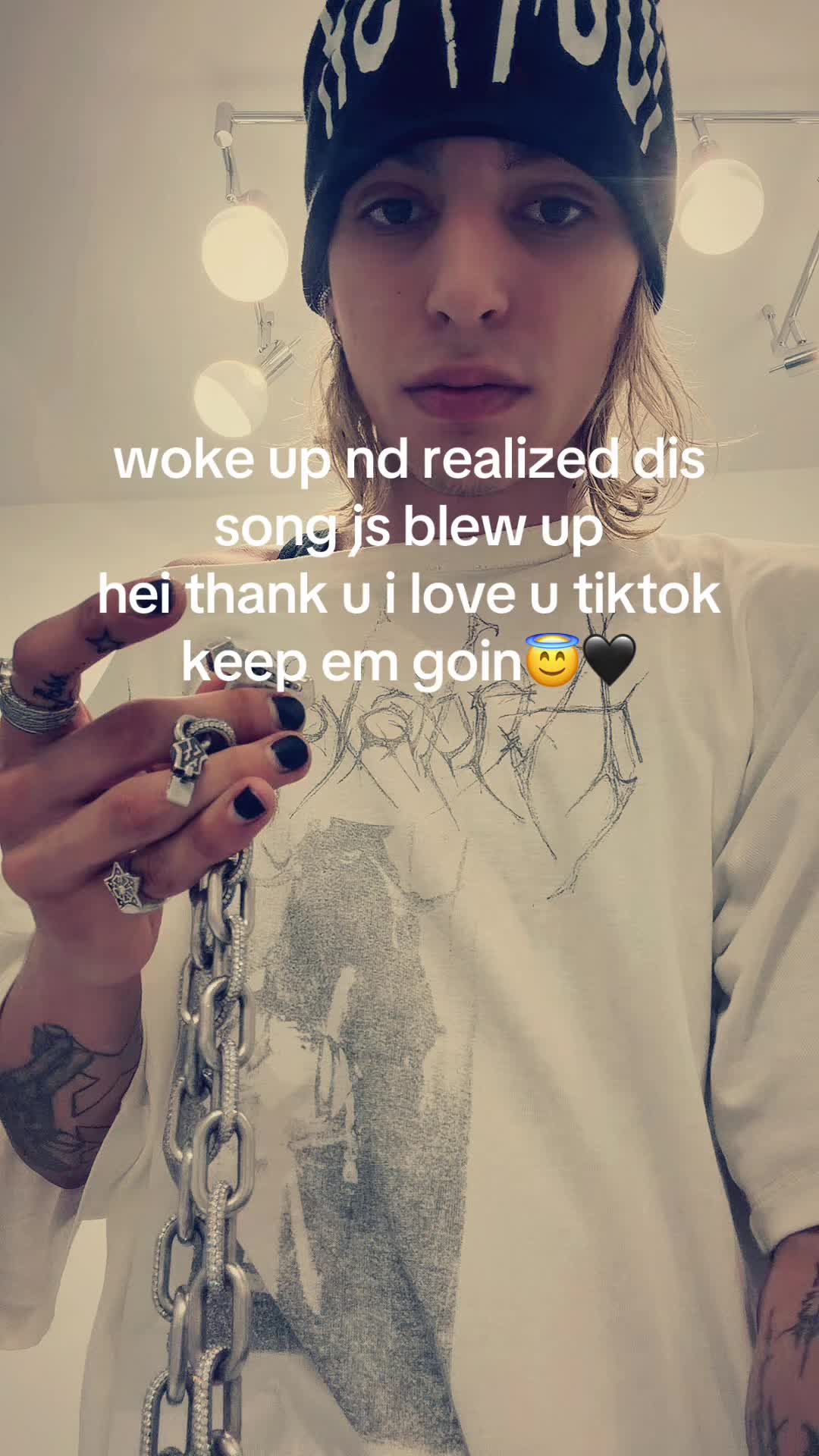 @IDᄃΛ$Ή ✮⋆˙