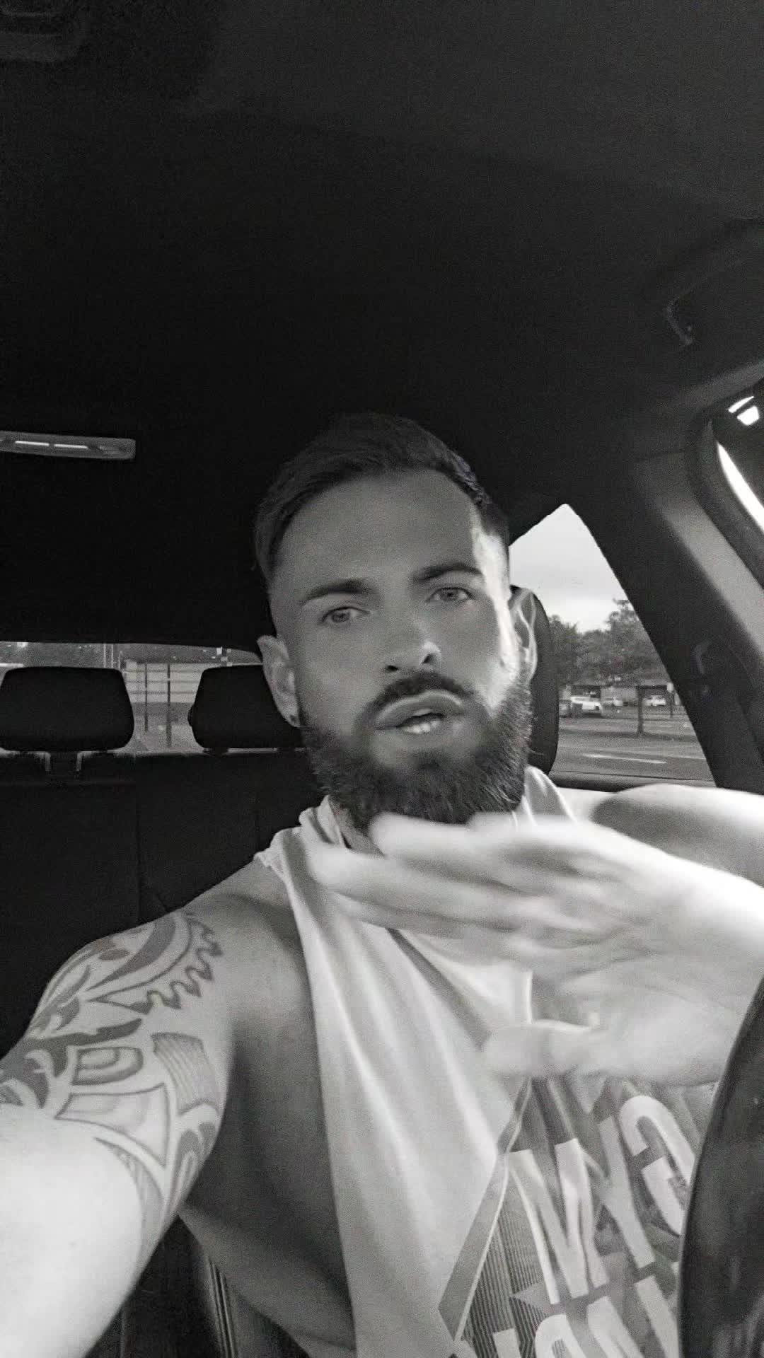@Chris 🖤👑