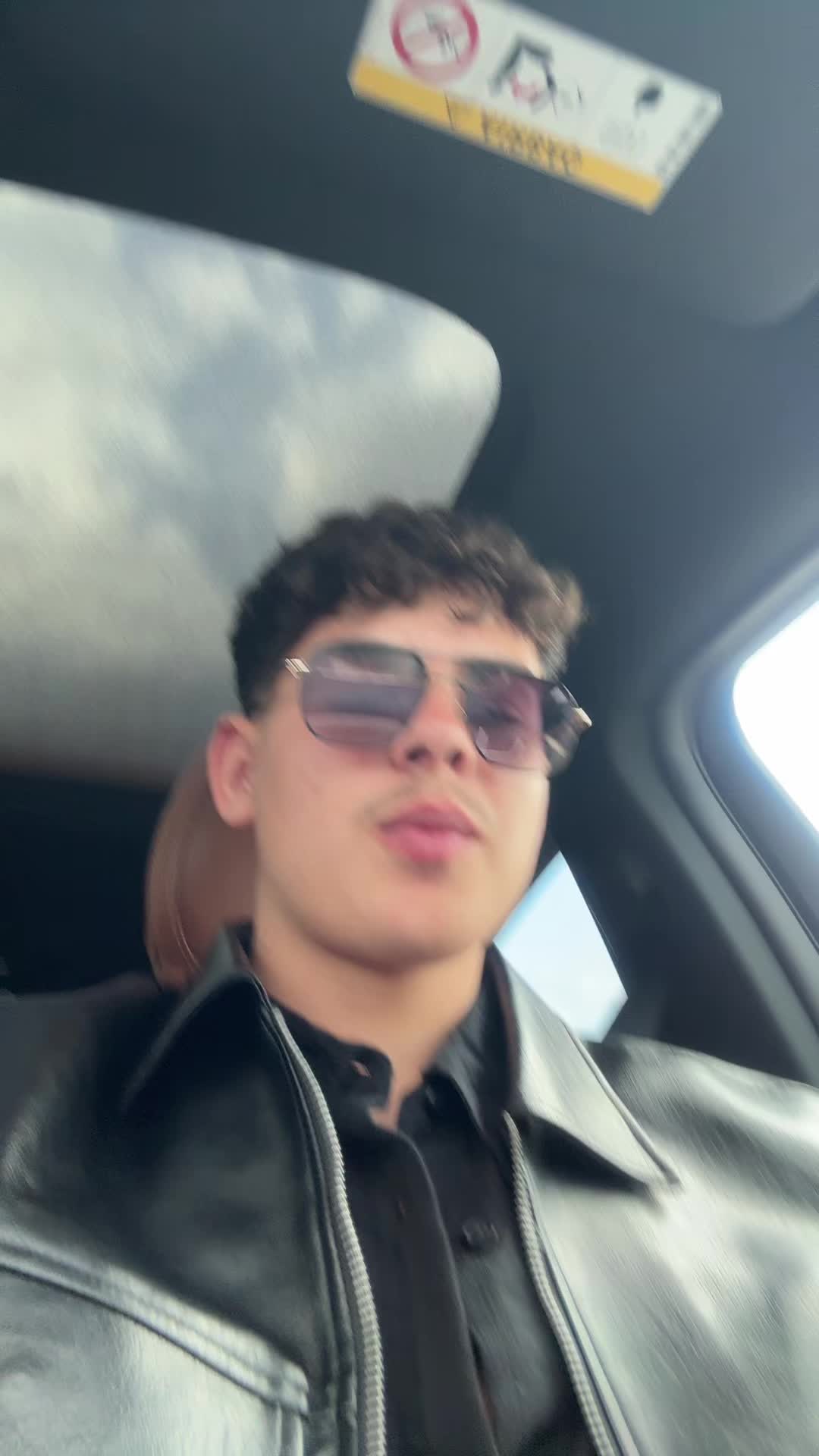 @🧃