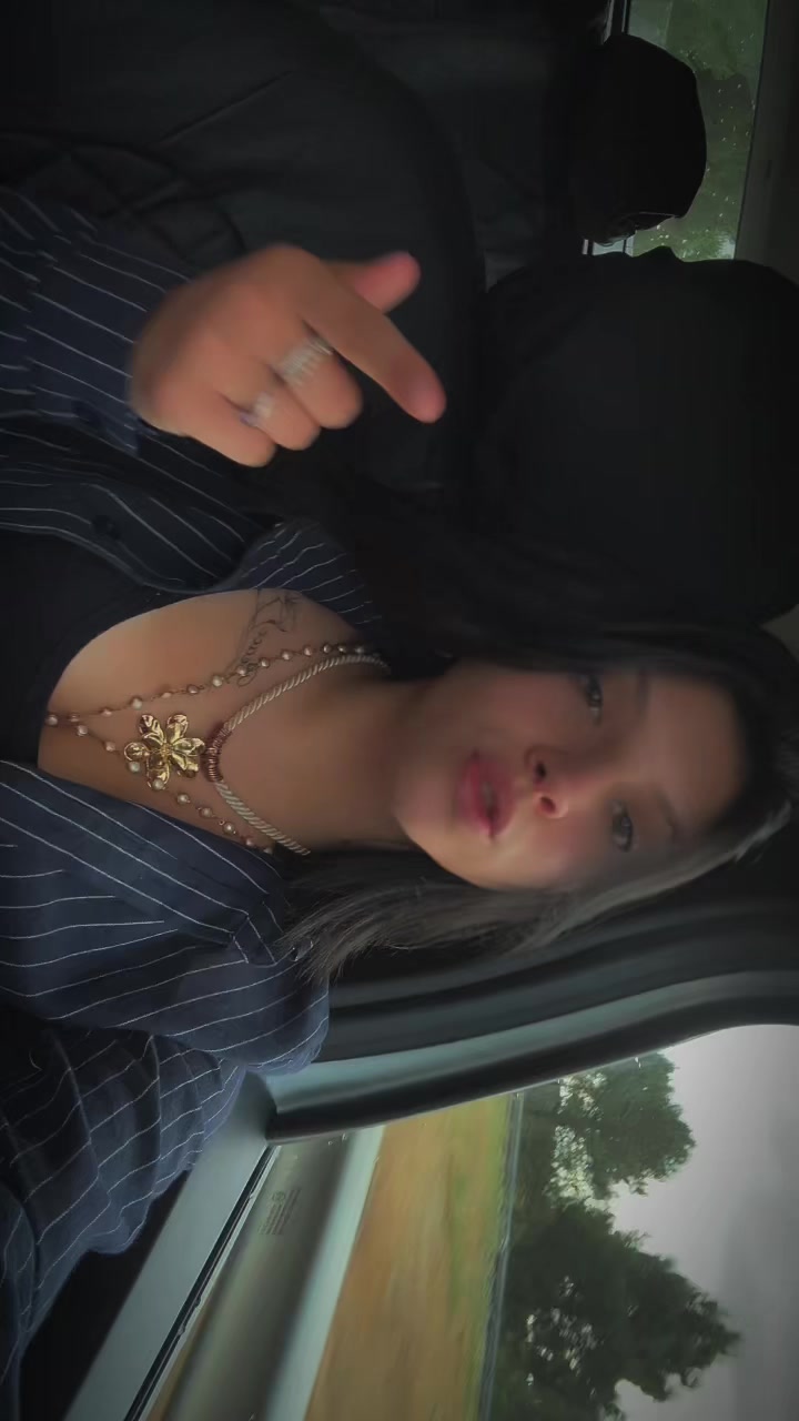 @_alli_mcht_