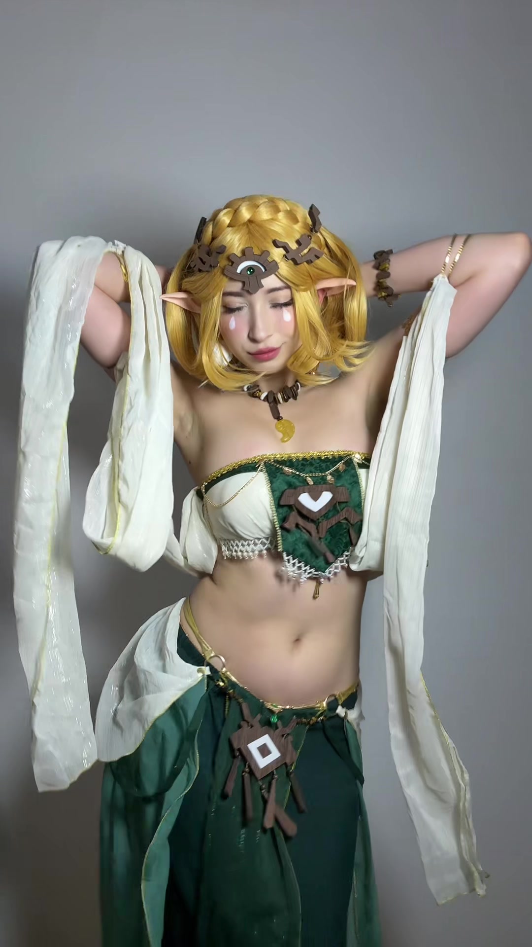 @Mozechii