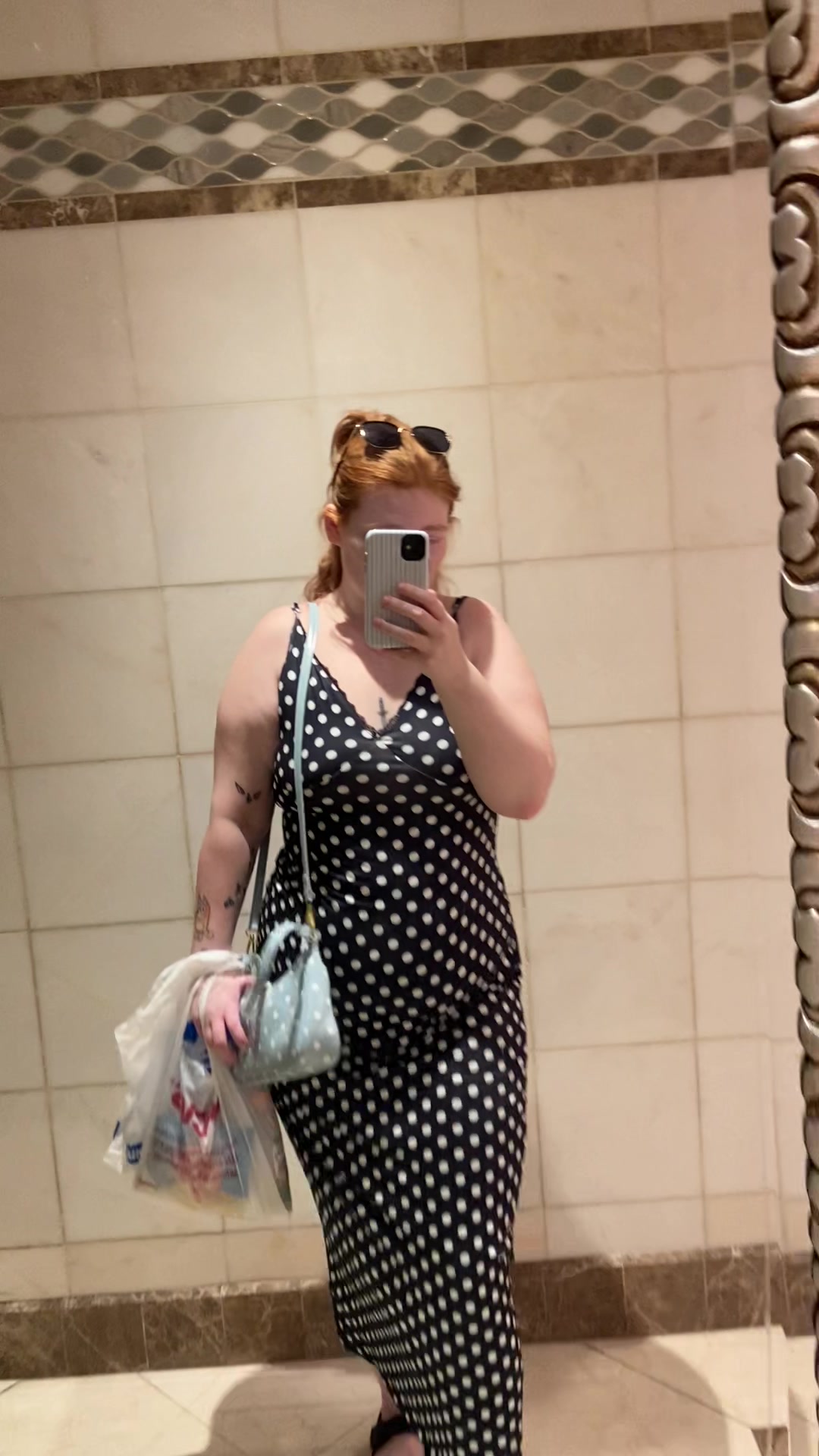 @racheloui04