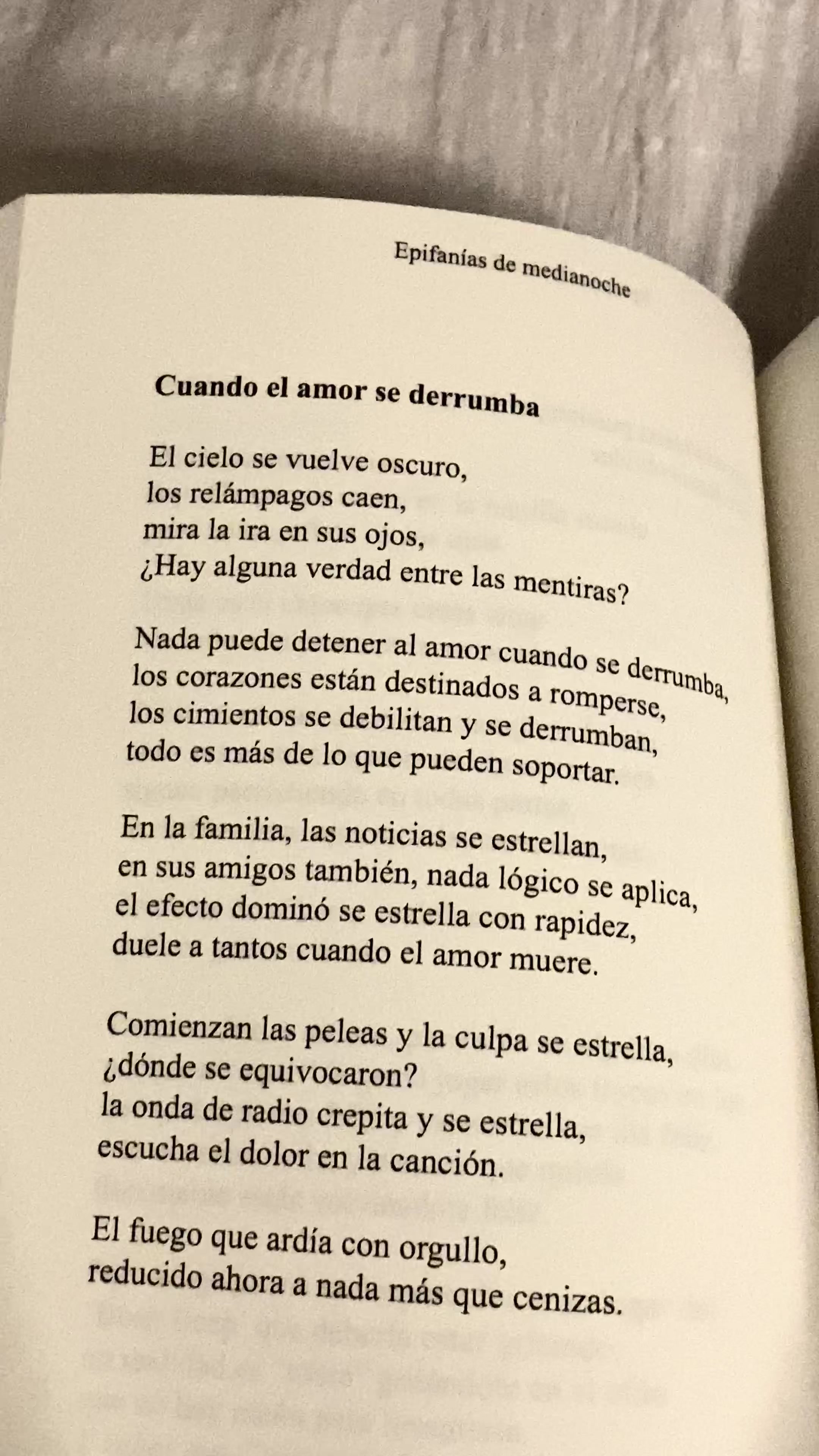 @epifaniasdemedianoche