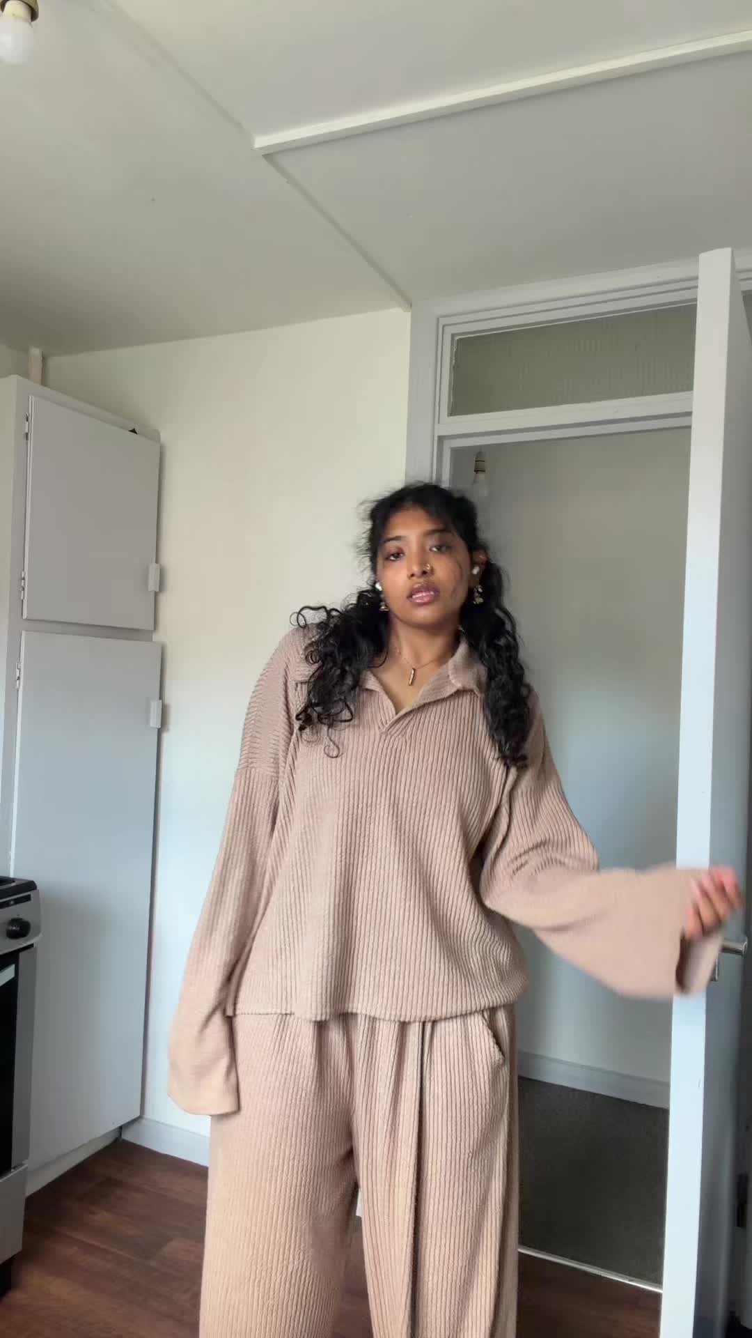 @Puhalini