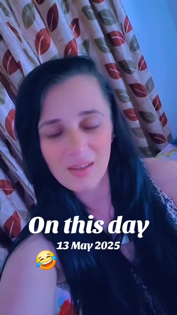 @Adriana Laura