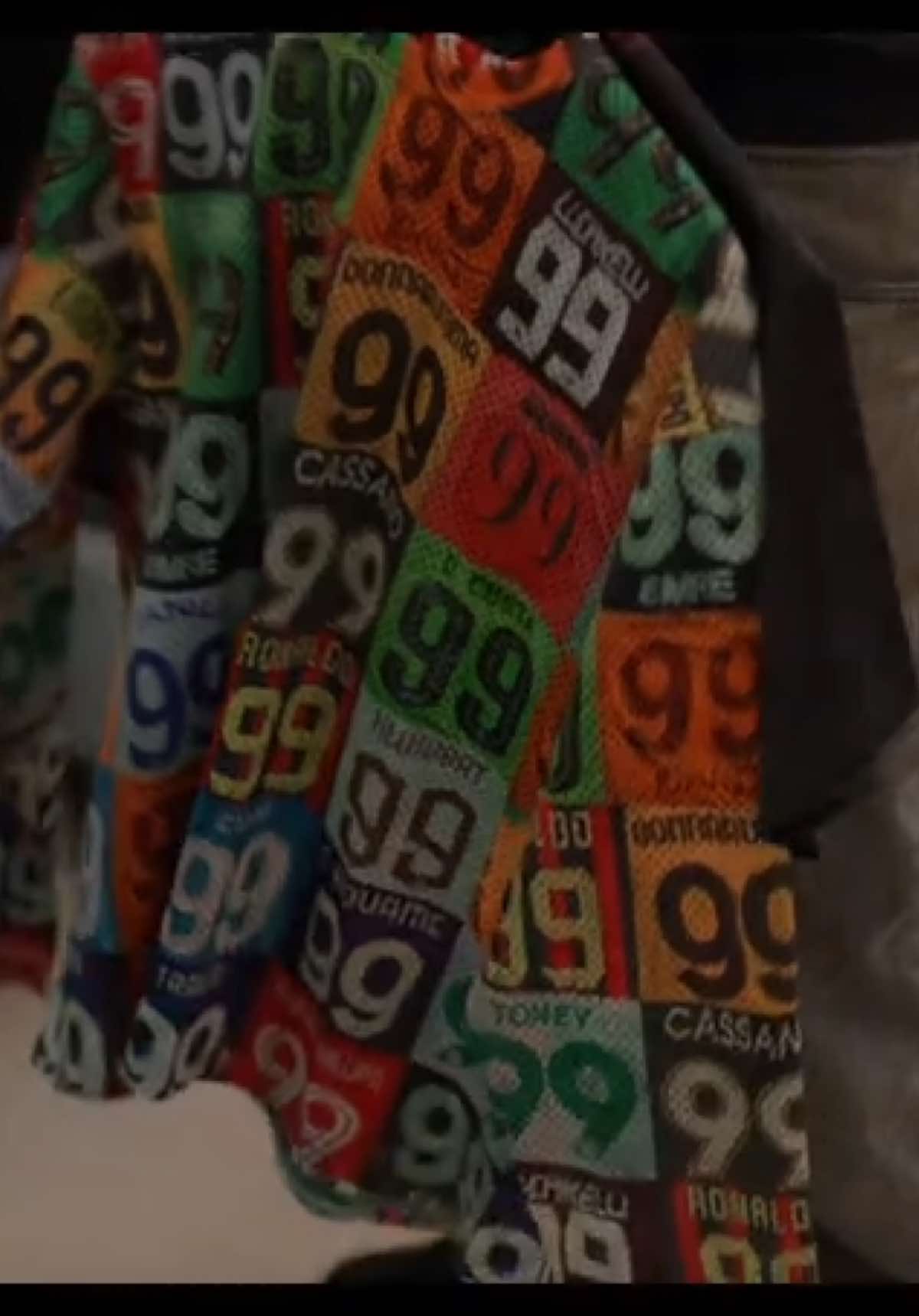 @Aztapes