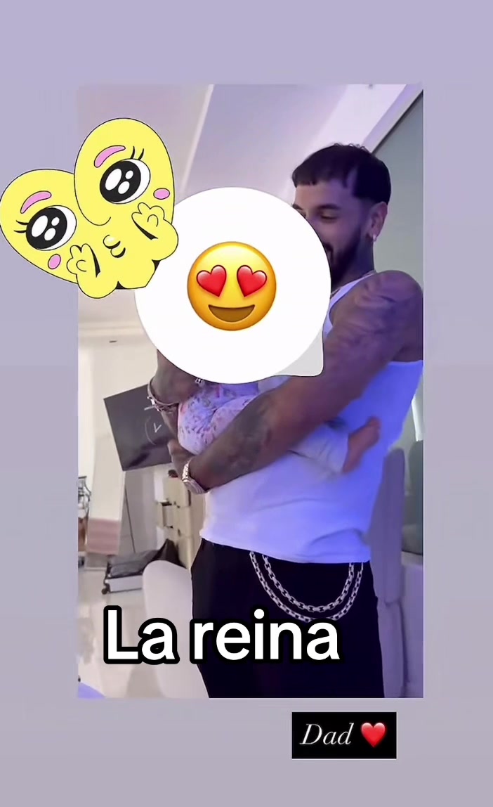 @carolyngianna