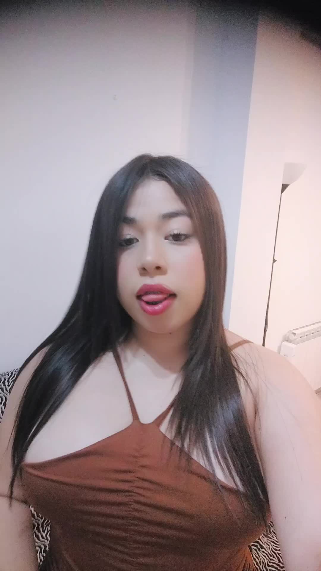 @valen Perez