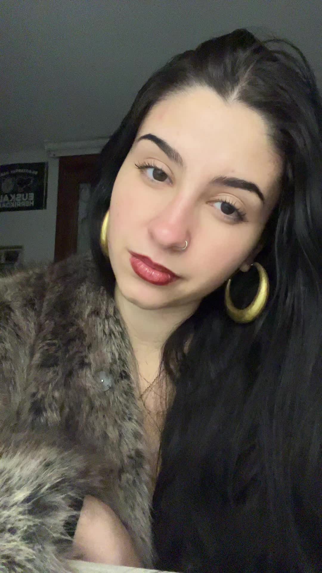 @uxuu🌙