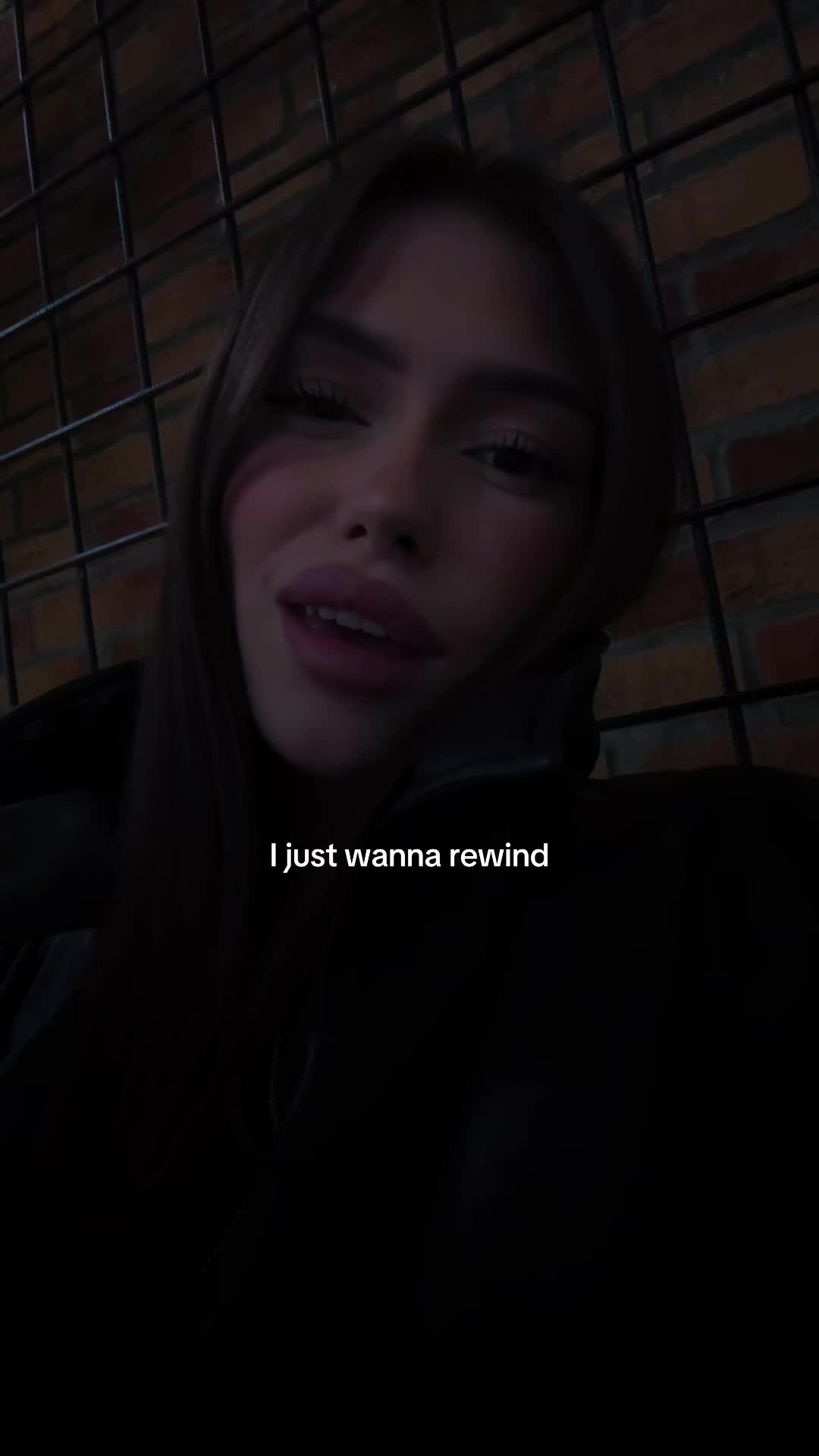 @🎧