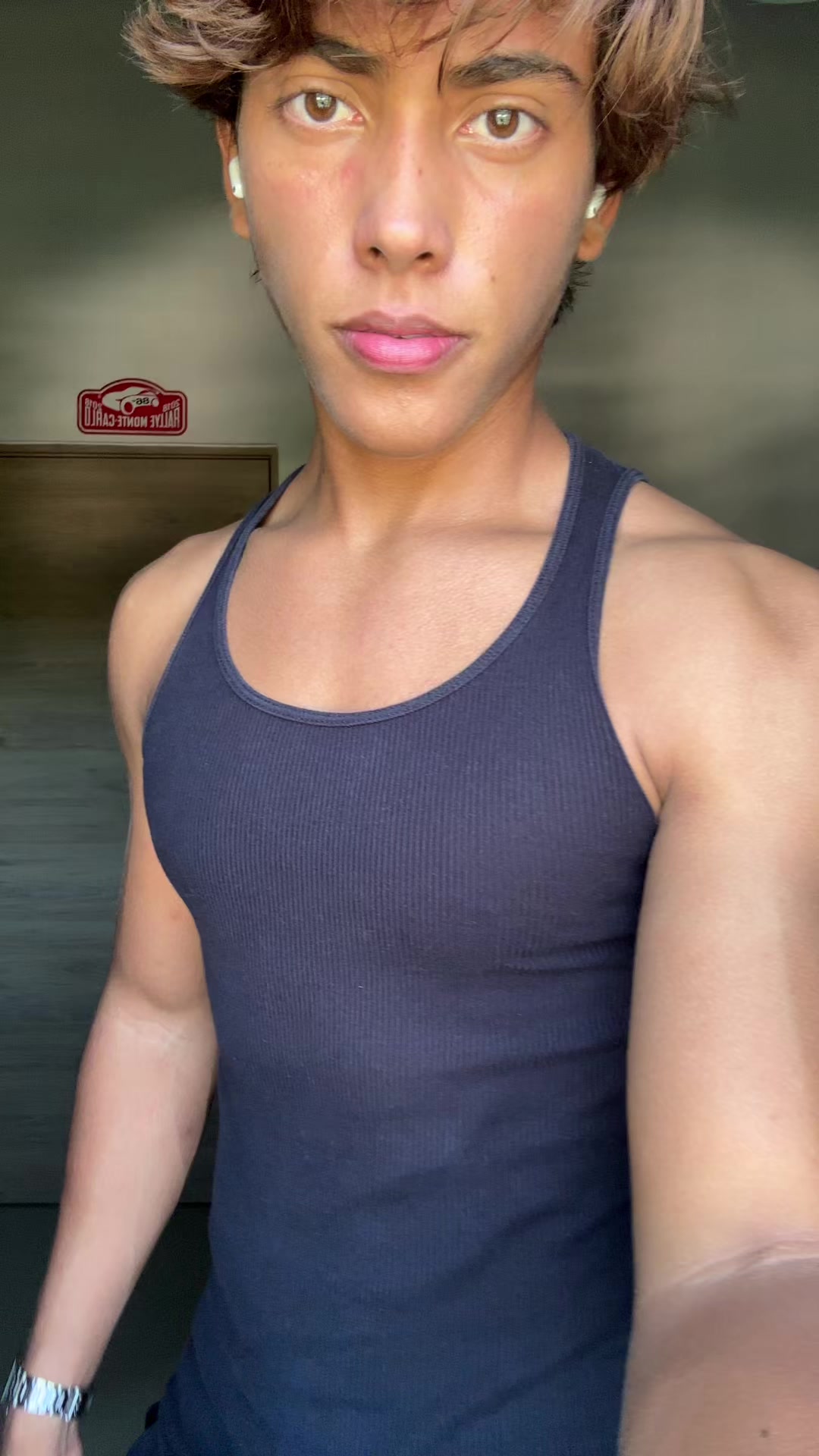 @Aar&oacute;n Acosta