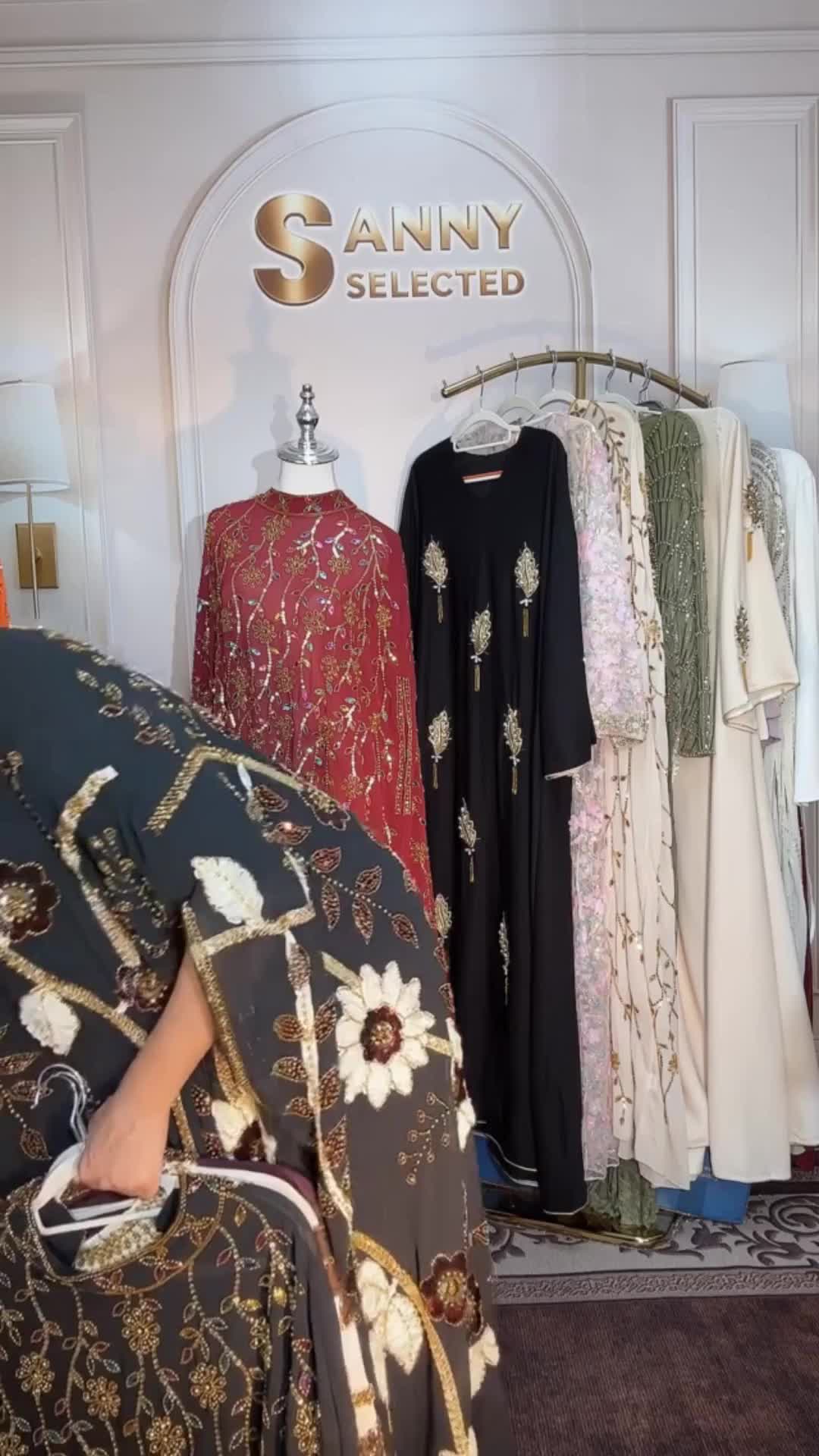 @sanny_abaya_uk