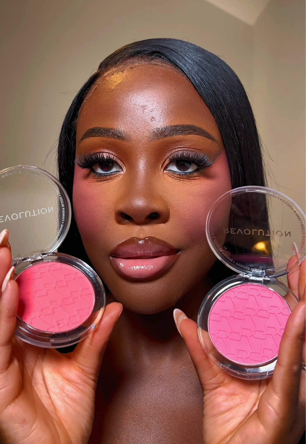 @Makeup Revolution