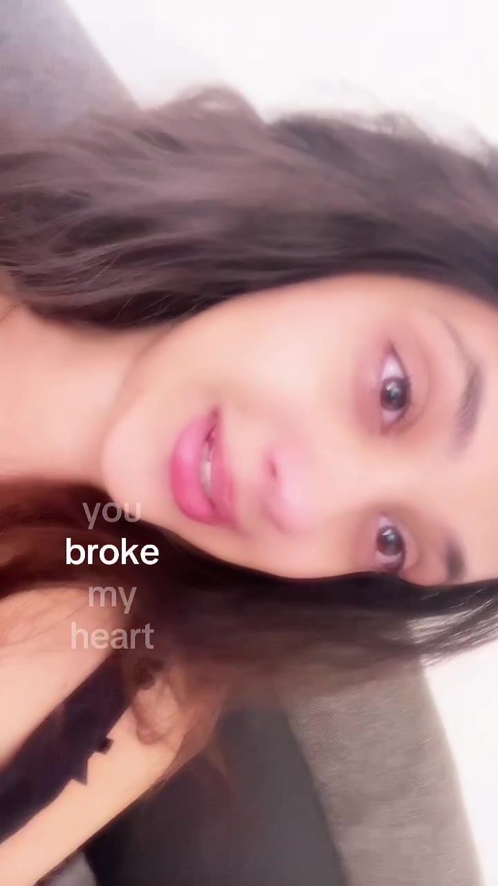 @Simranka.3💋