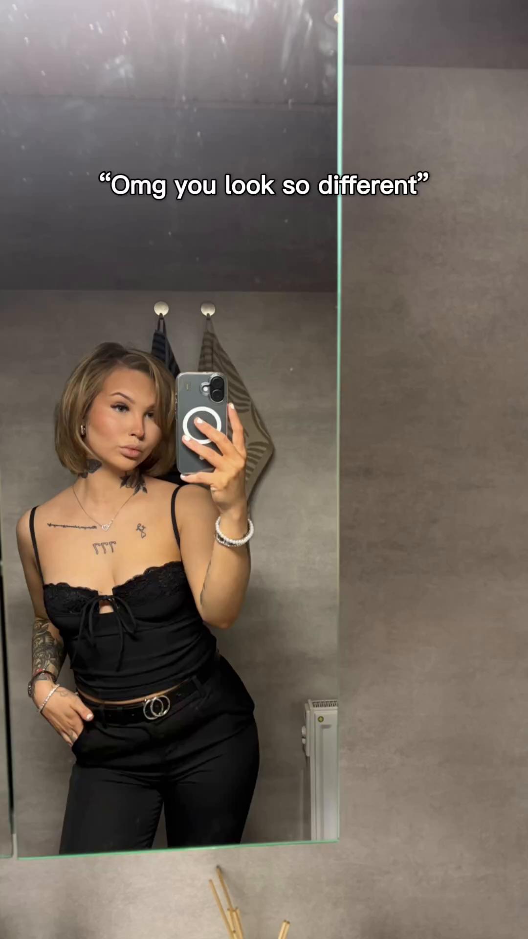@Aada💫