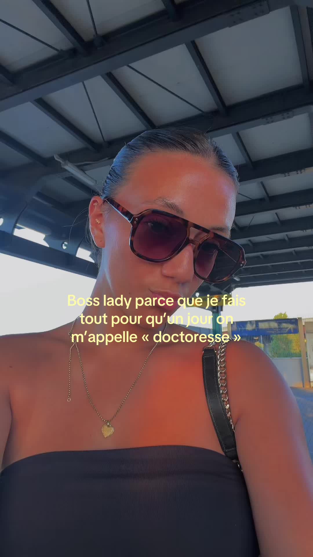 @Lara Silva