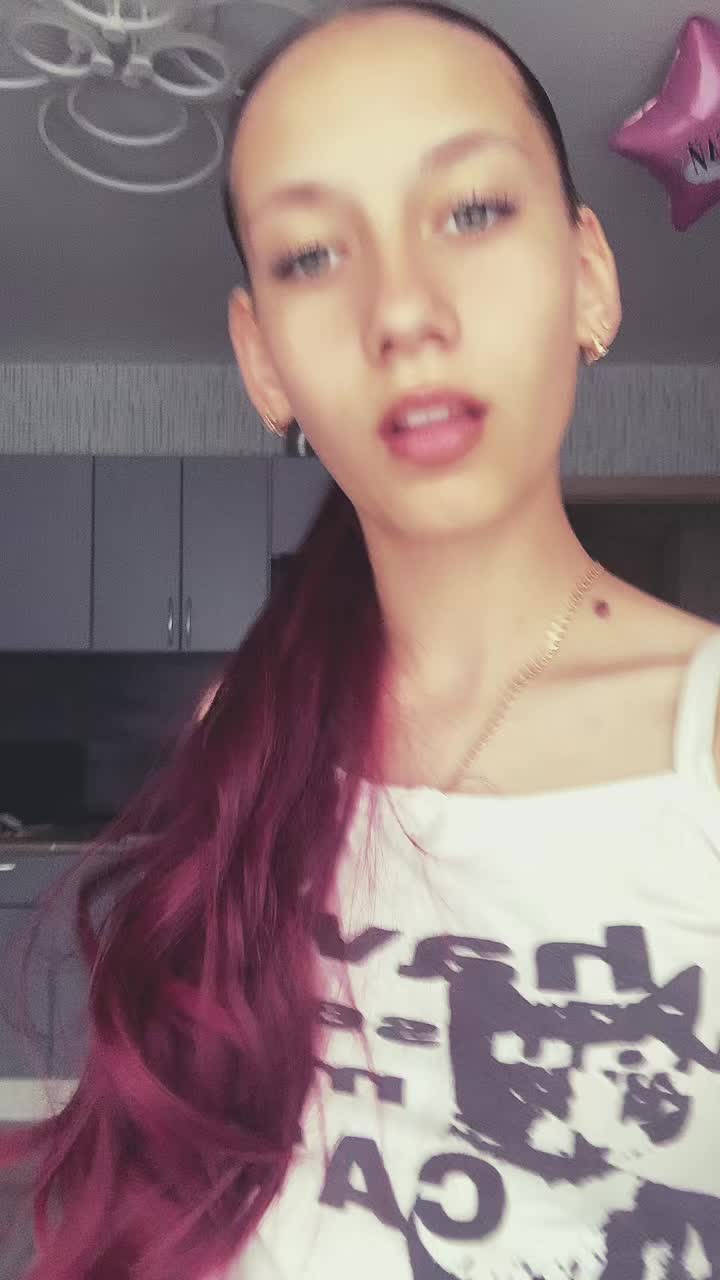 @чернаяяя👀