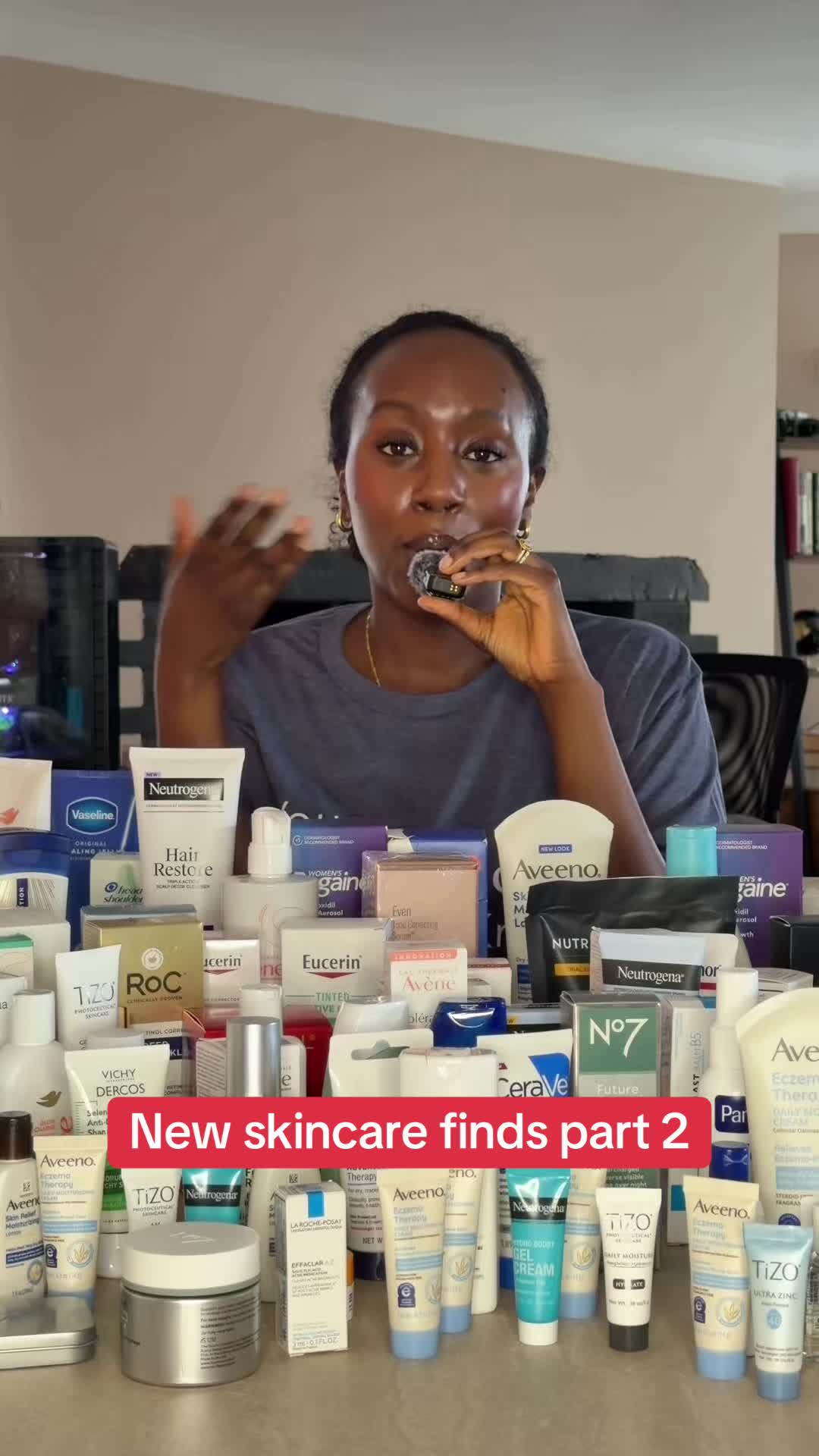 @Dr Emma | Dermatologist