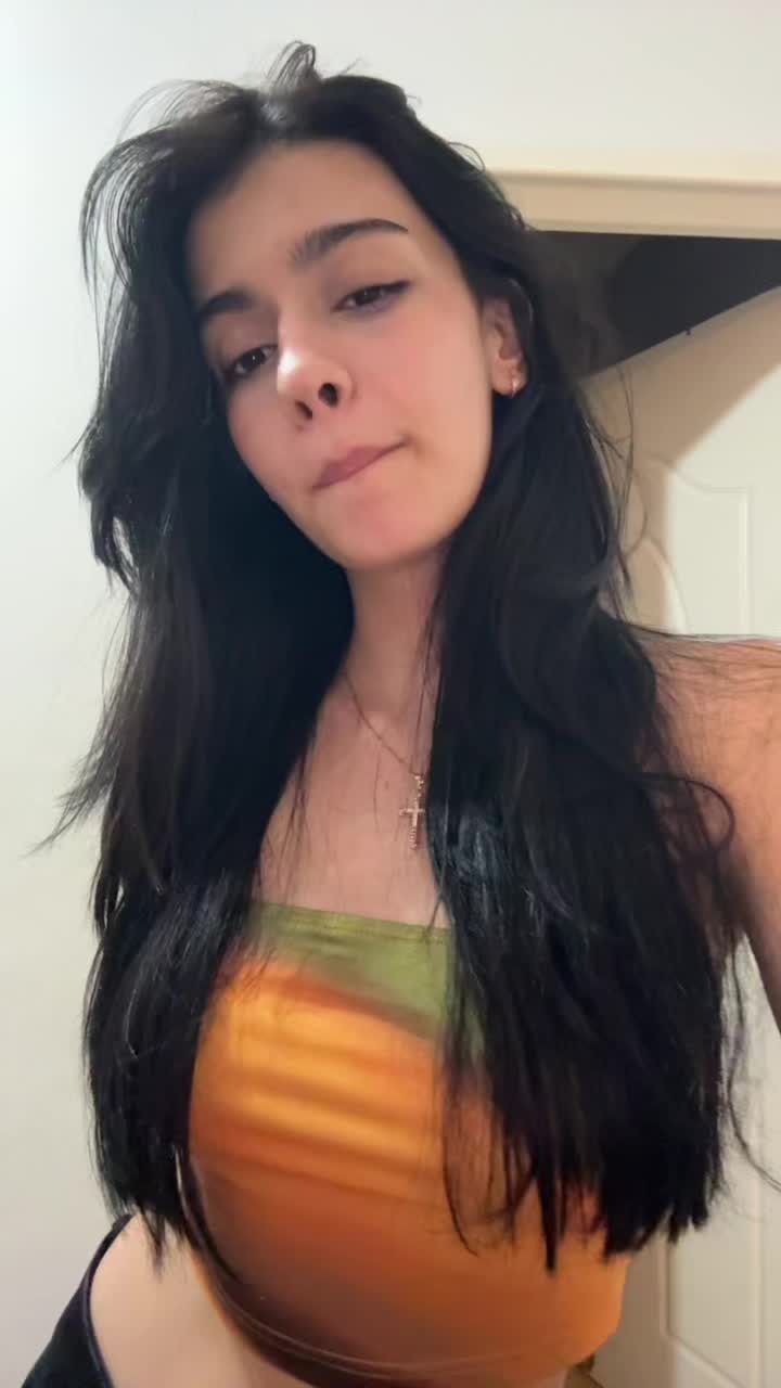 @nikaakarimi