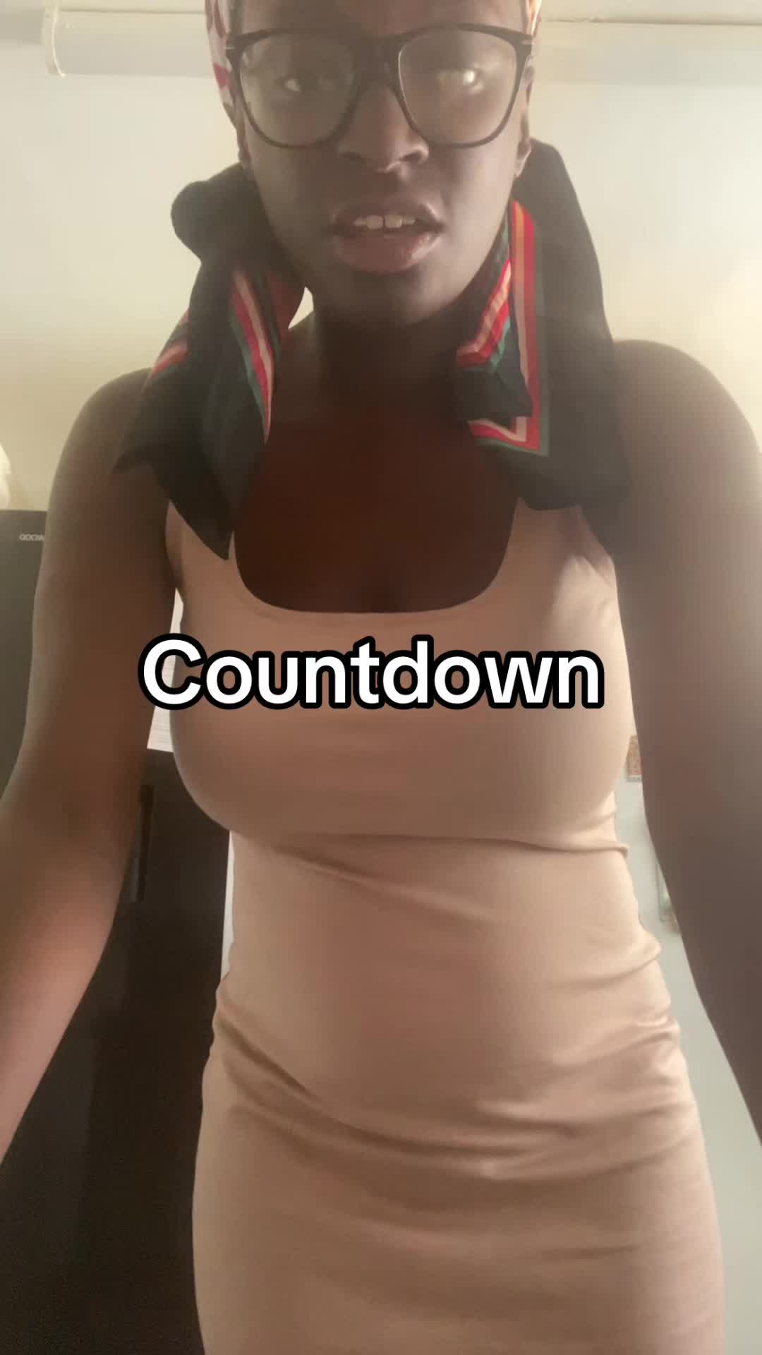 @Feefee