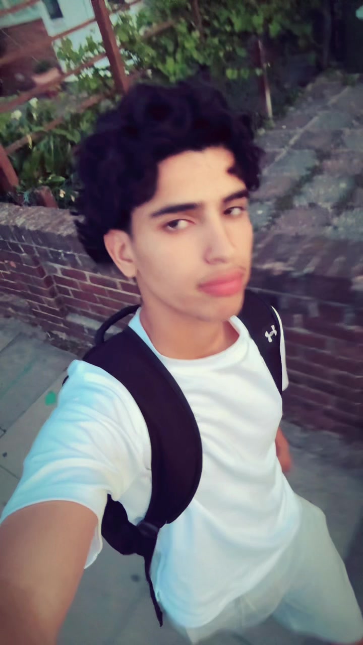 @Ayoub
