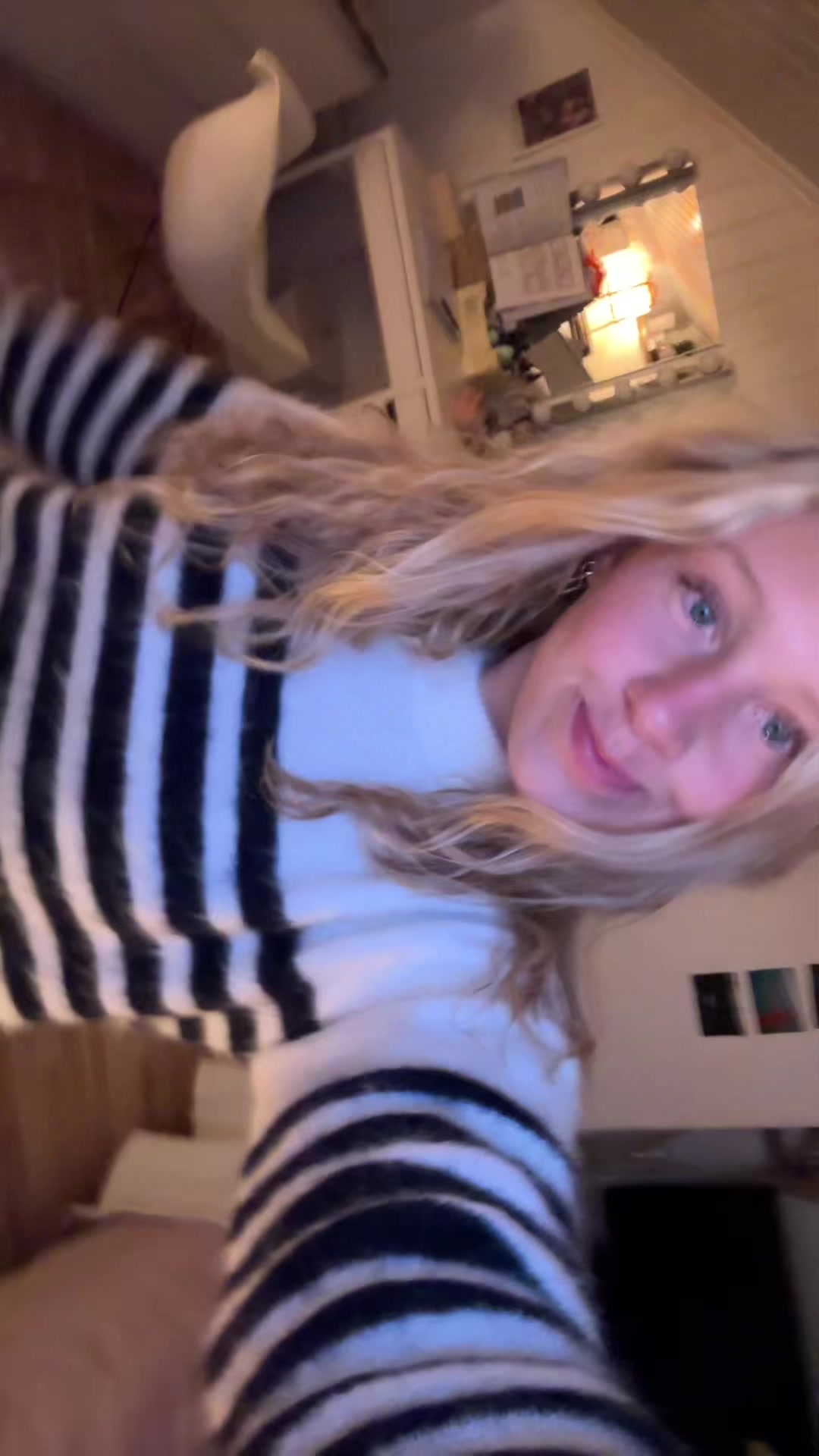 @JULIE ØSTERUD