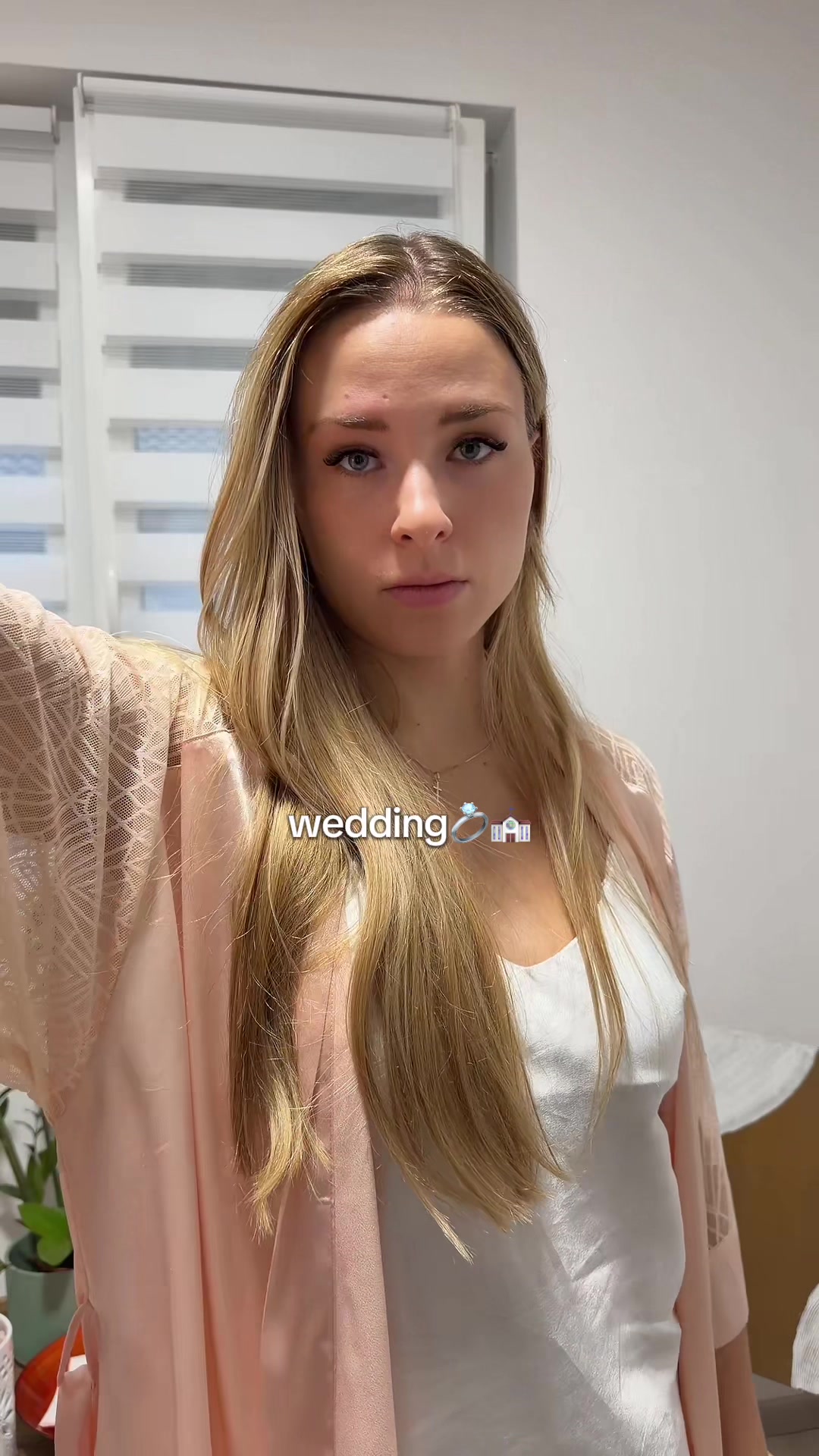 @Al&iacute;z Borb&eacute;ly