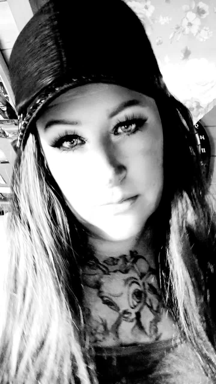 @🔥_Techno_Queen_🔥