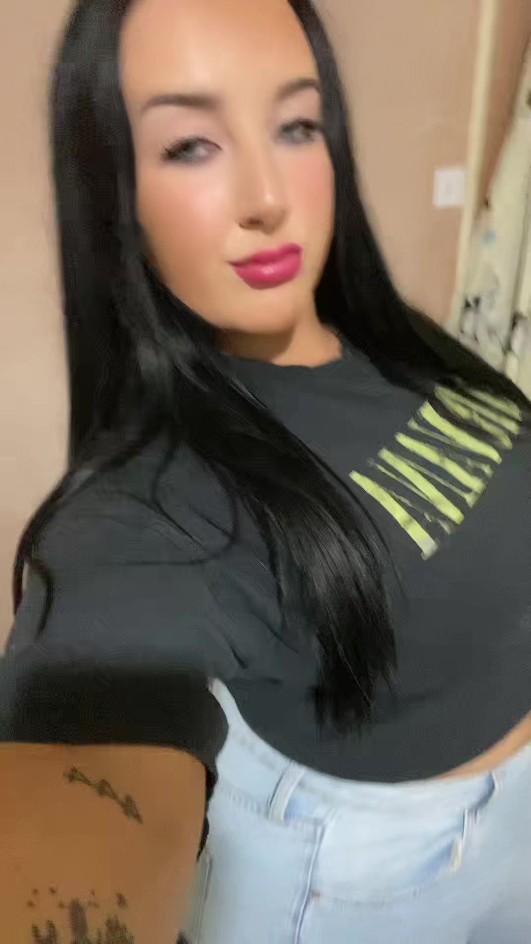 @Jademcgx