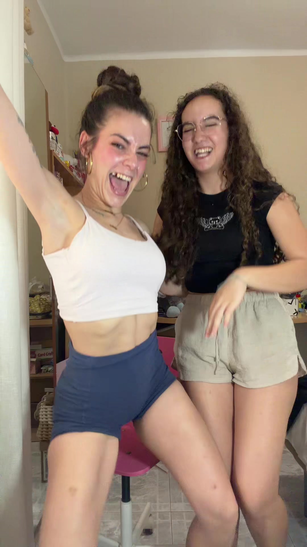 @unteconlety