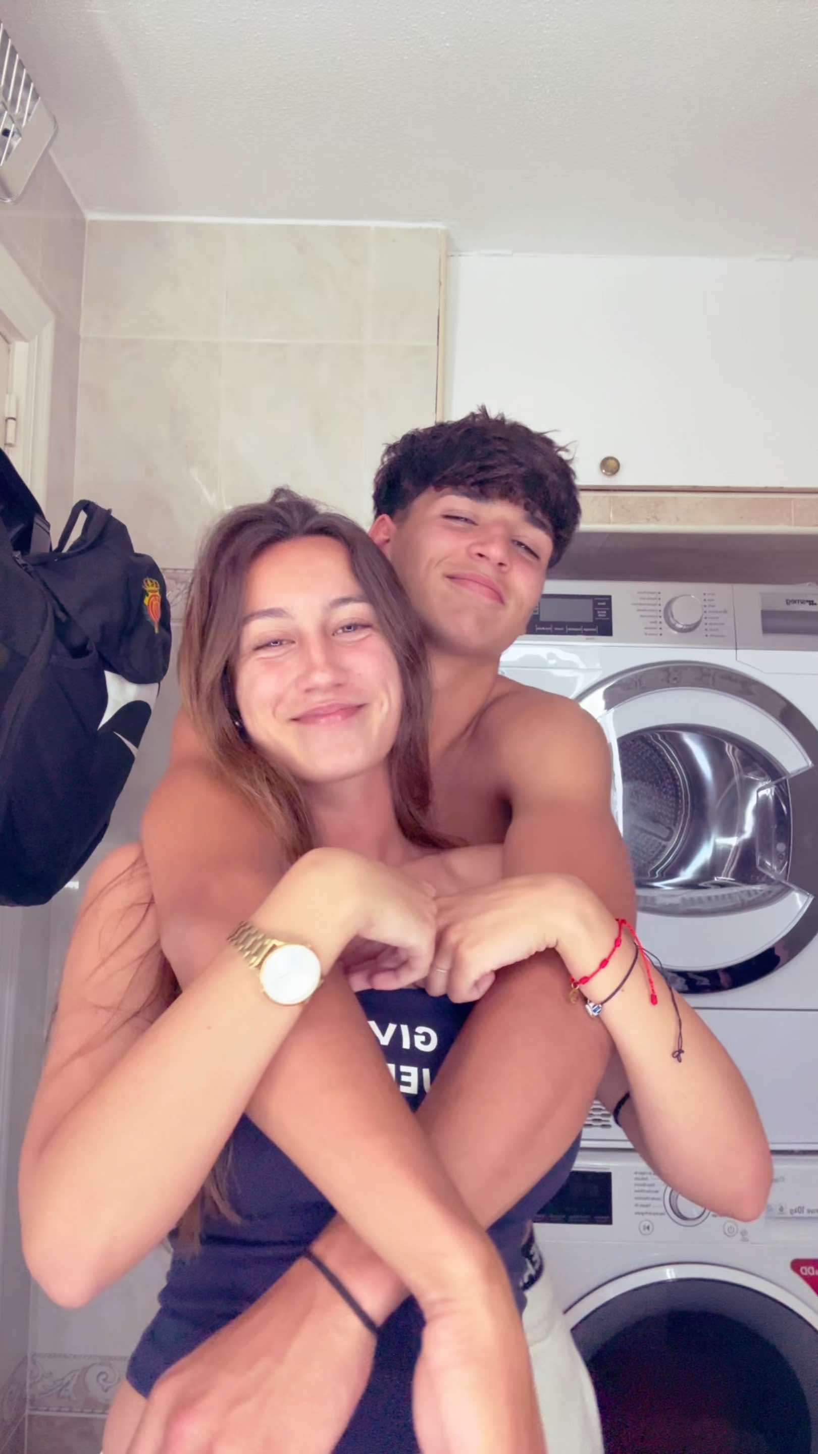 @luna domínguez 🦋