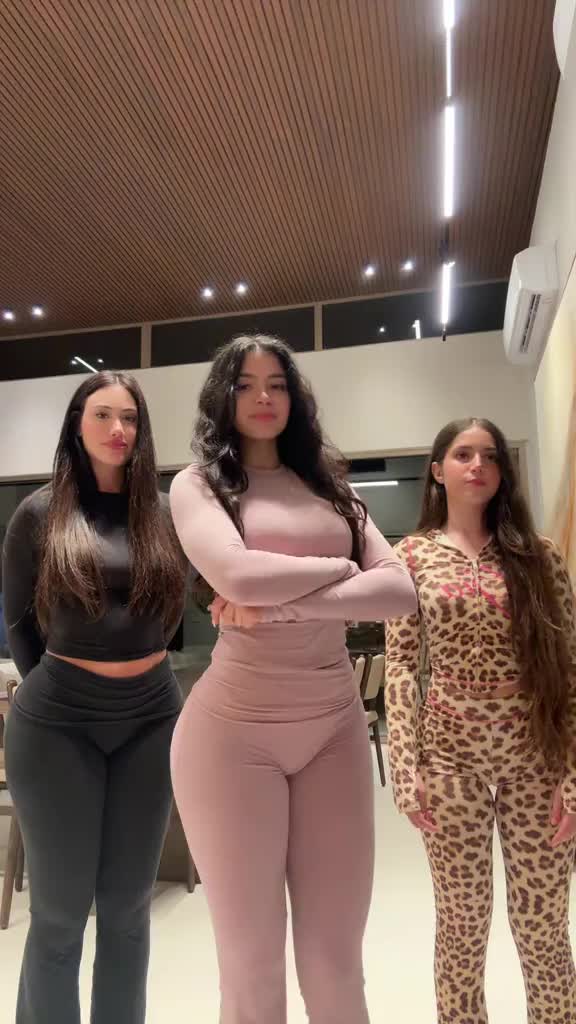 @mariana🇨🇴🇷🇴🇭🇺