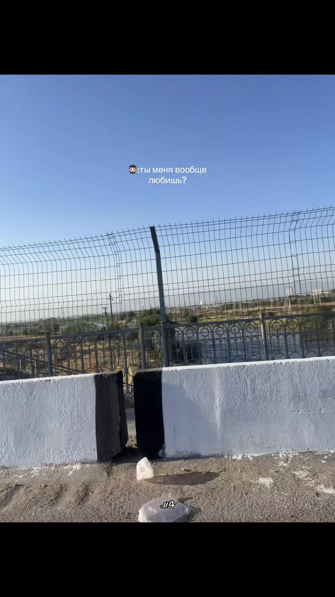 @ℳ4