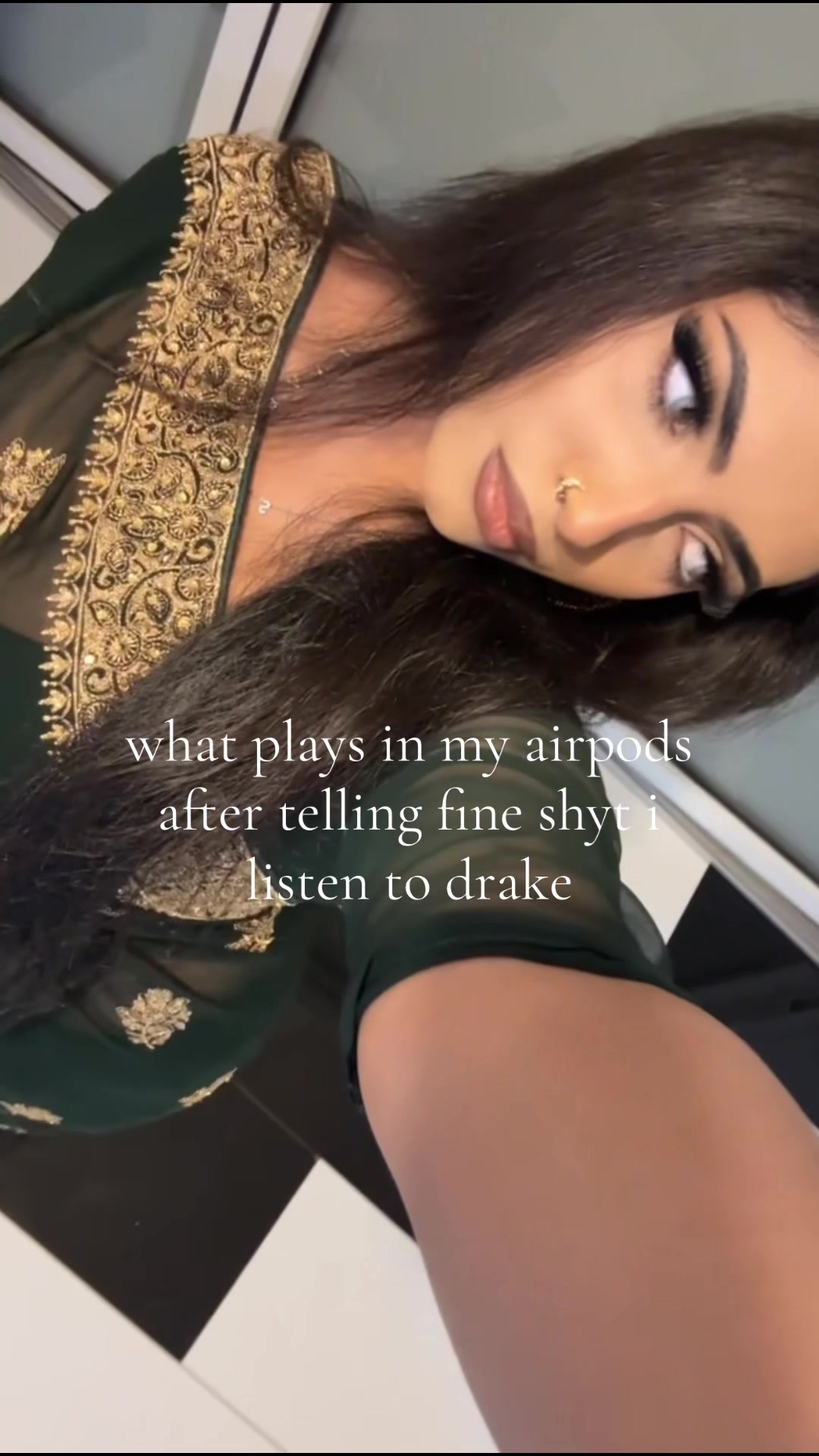@𝒔𝒉𝒂𝒎𝒃𝒂𝒗𝒊✰.