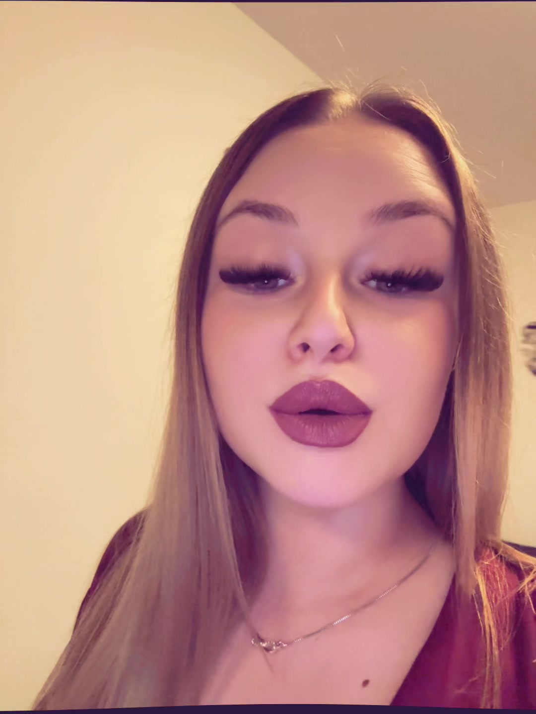 @𝙁𝘽𝙄&times;𝘽𝙇𝙊𝙉𝘿𝘼