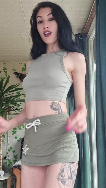 @Brunettebabe135
