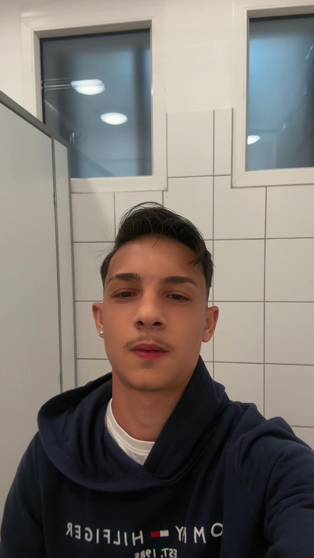 @DANI🖤🩶🤍