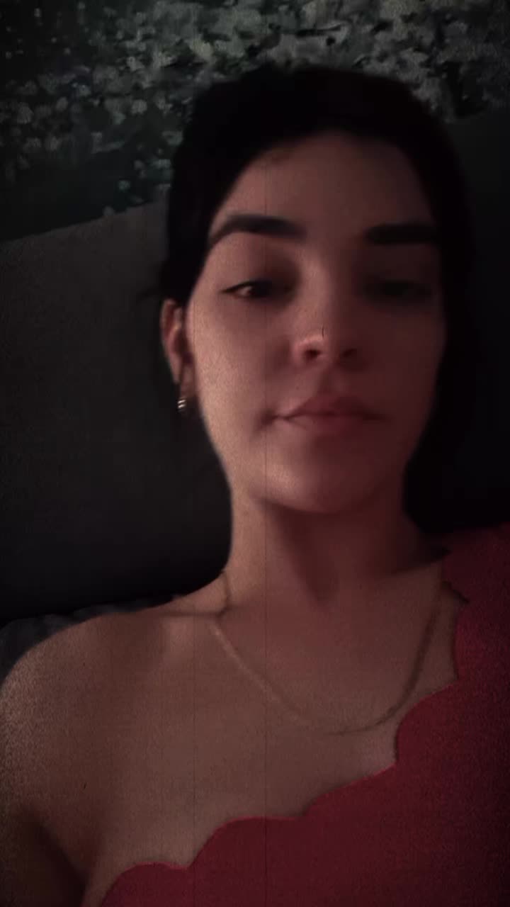 @Merly🇨🇺🇪🇦